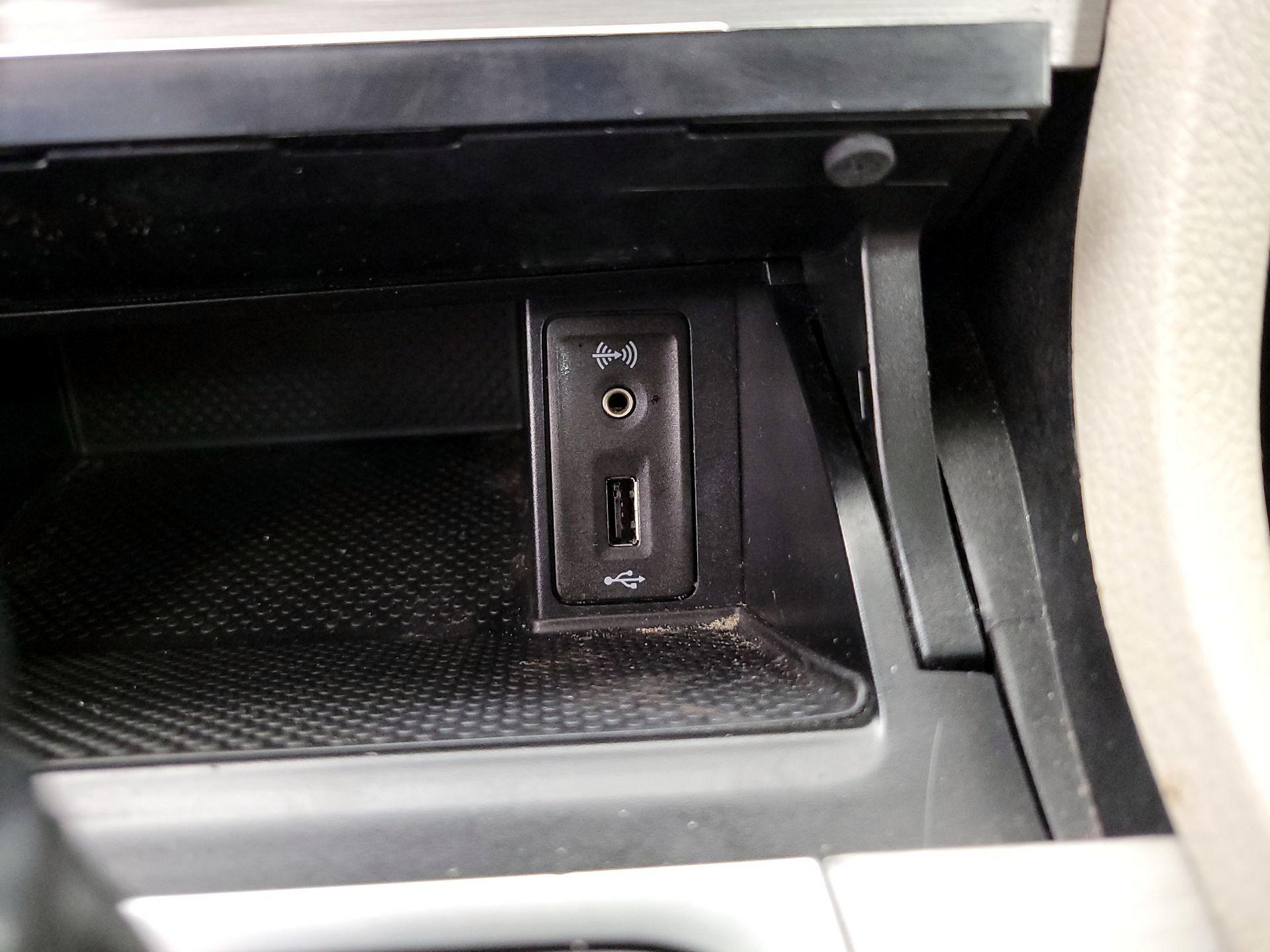 Thumbnail: 2017 Volkswagen Golf - 18