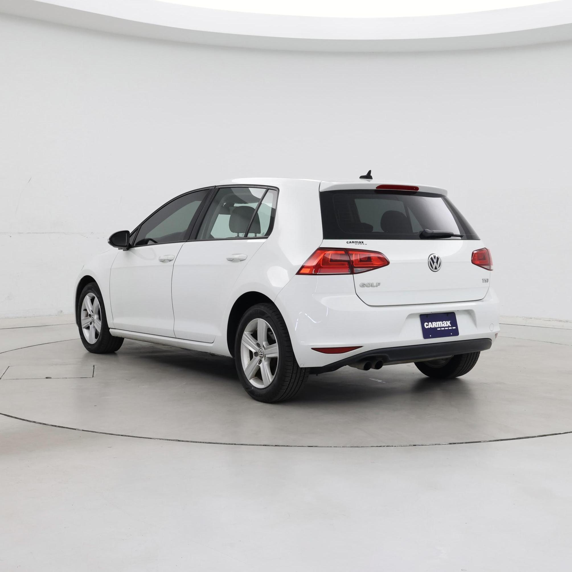 Thumbnail: 2017 Volkswagen Golf - 2