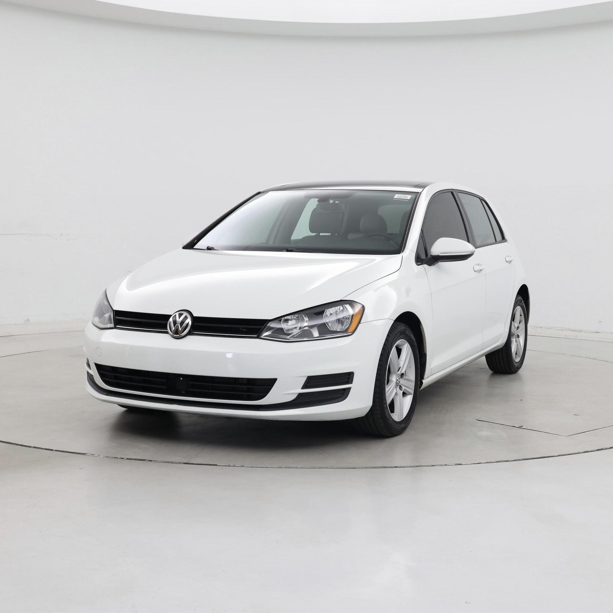 Thumbnail: 2017 Volkswagen Golf - 4