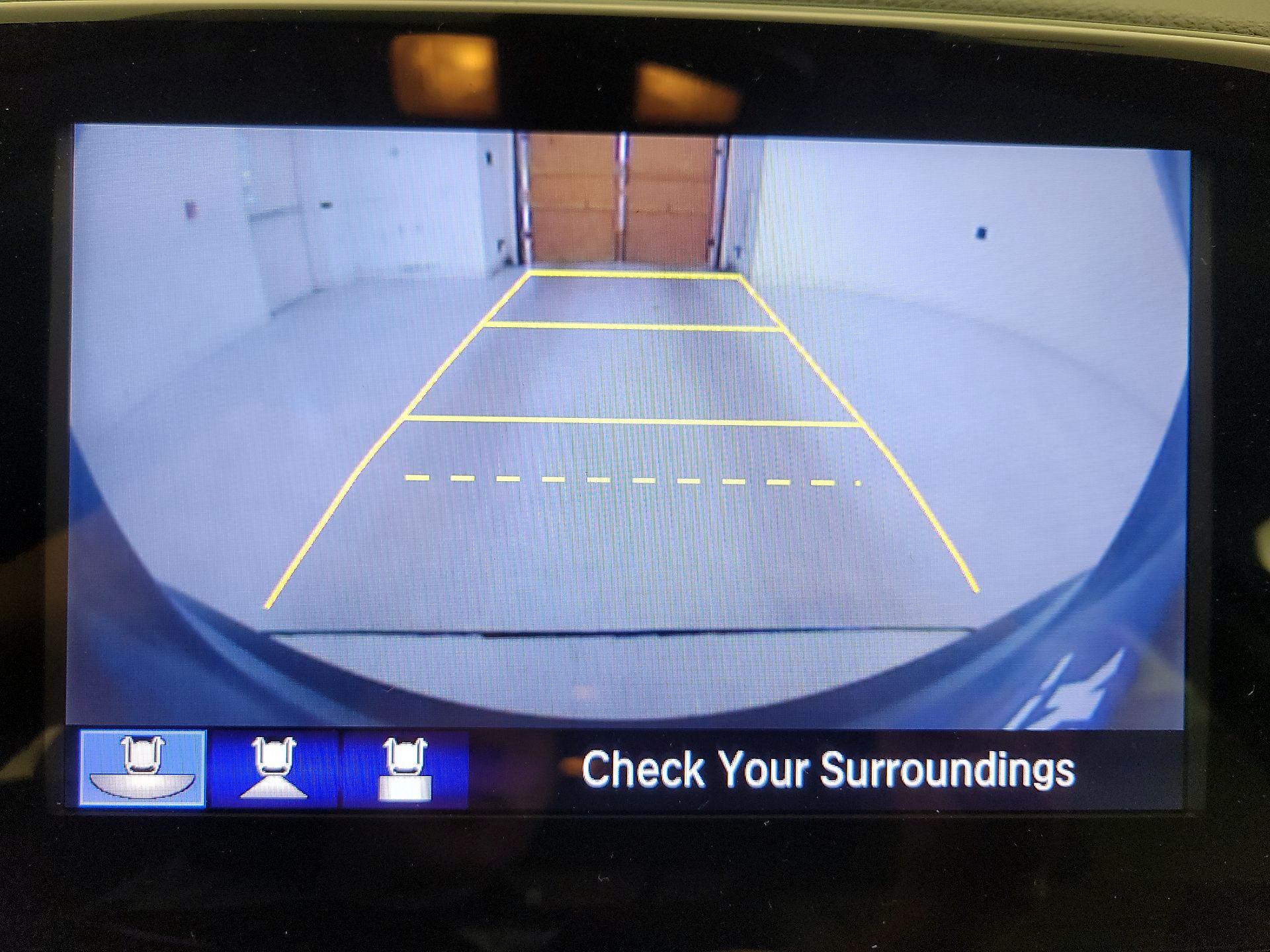 Thumbnail: 2017 Honda Pilot - 15