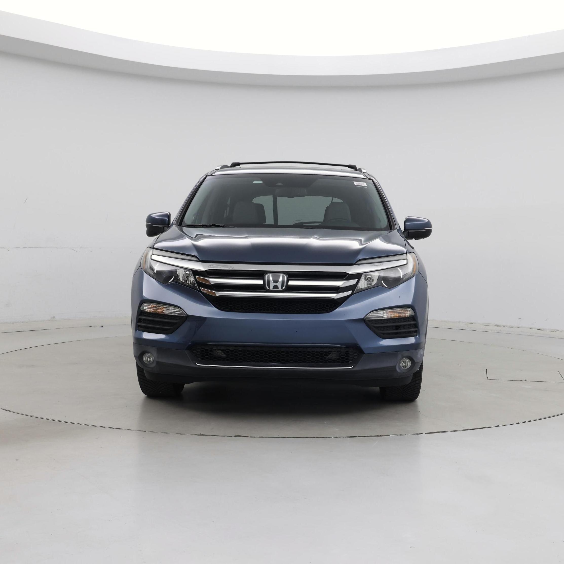 Thumbnail: 2017 Honda Pilot - 5