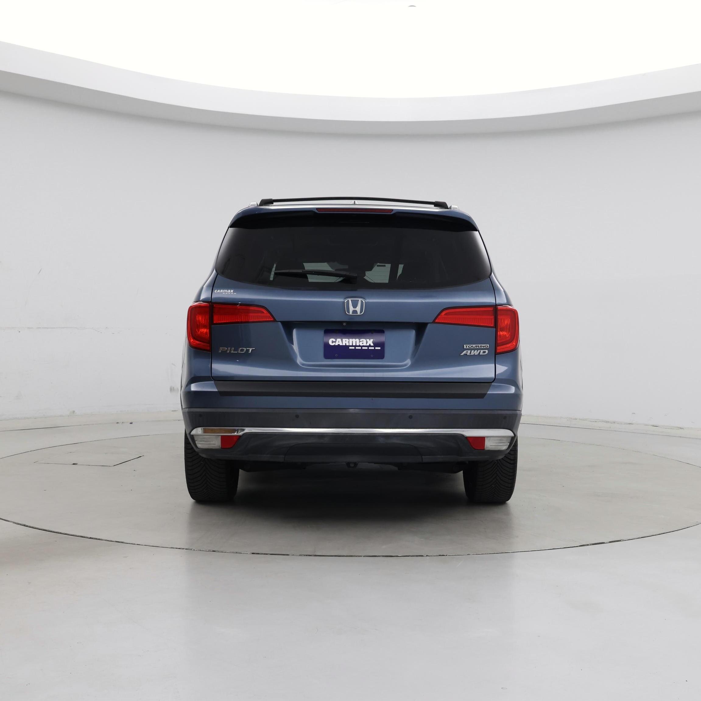 Thumbnail: 2017 Honda Pilot - 6