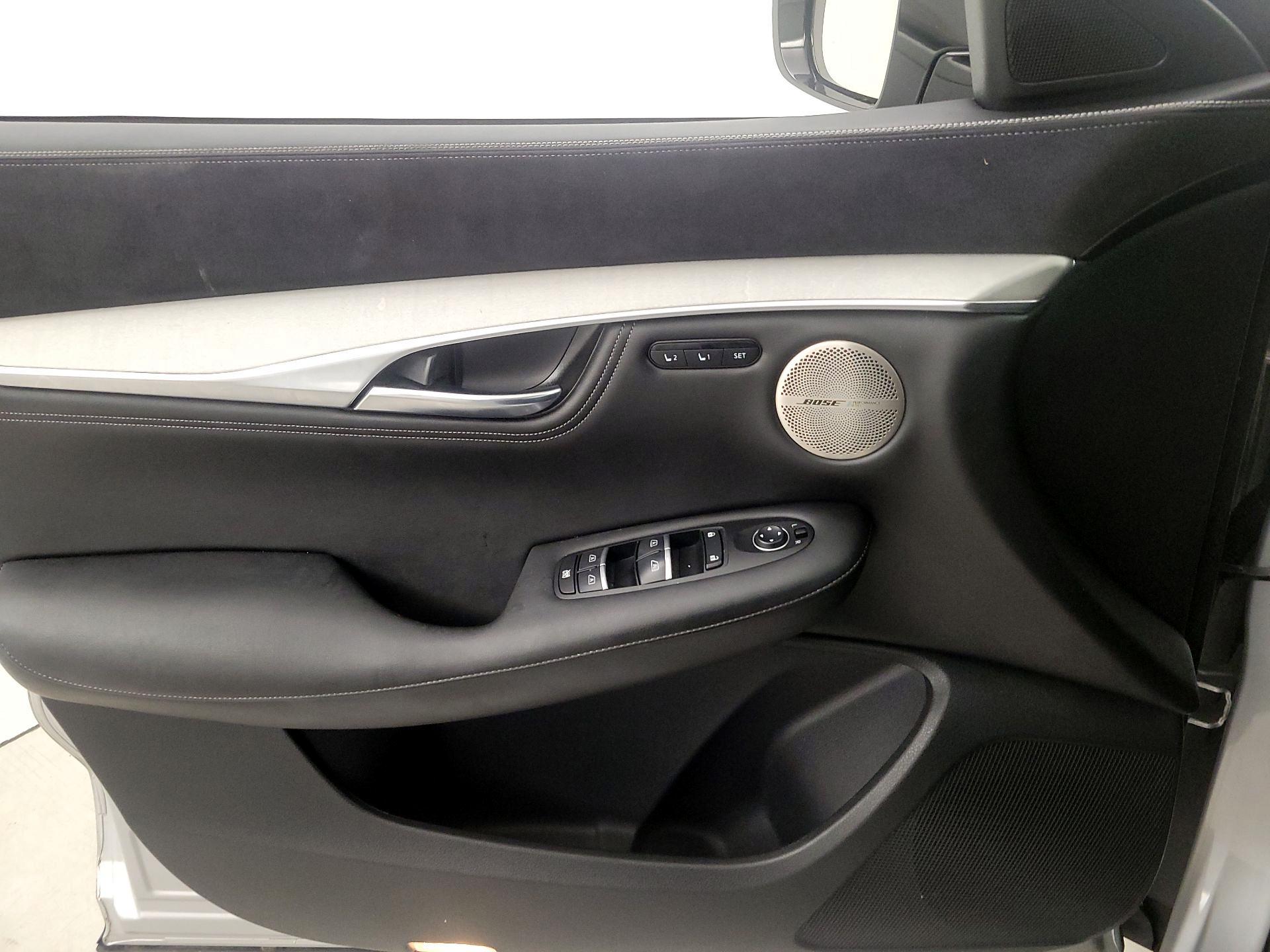 Thumbnail: 2019 INFINITI QX50 - 12