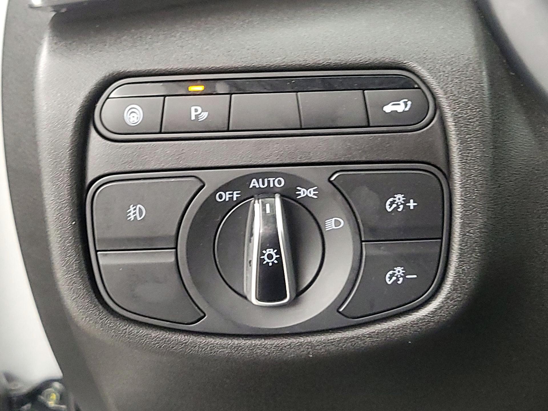 Thumbnail: 2019 INFINITI QX50 - 13