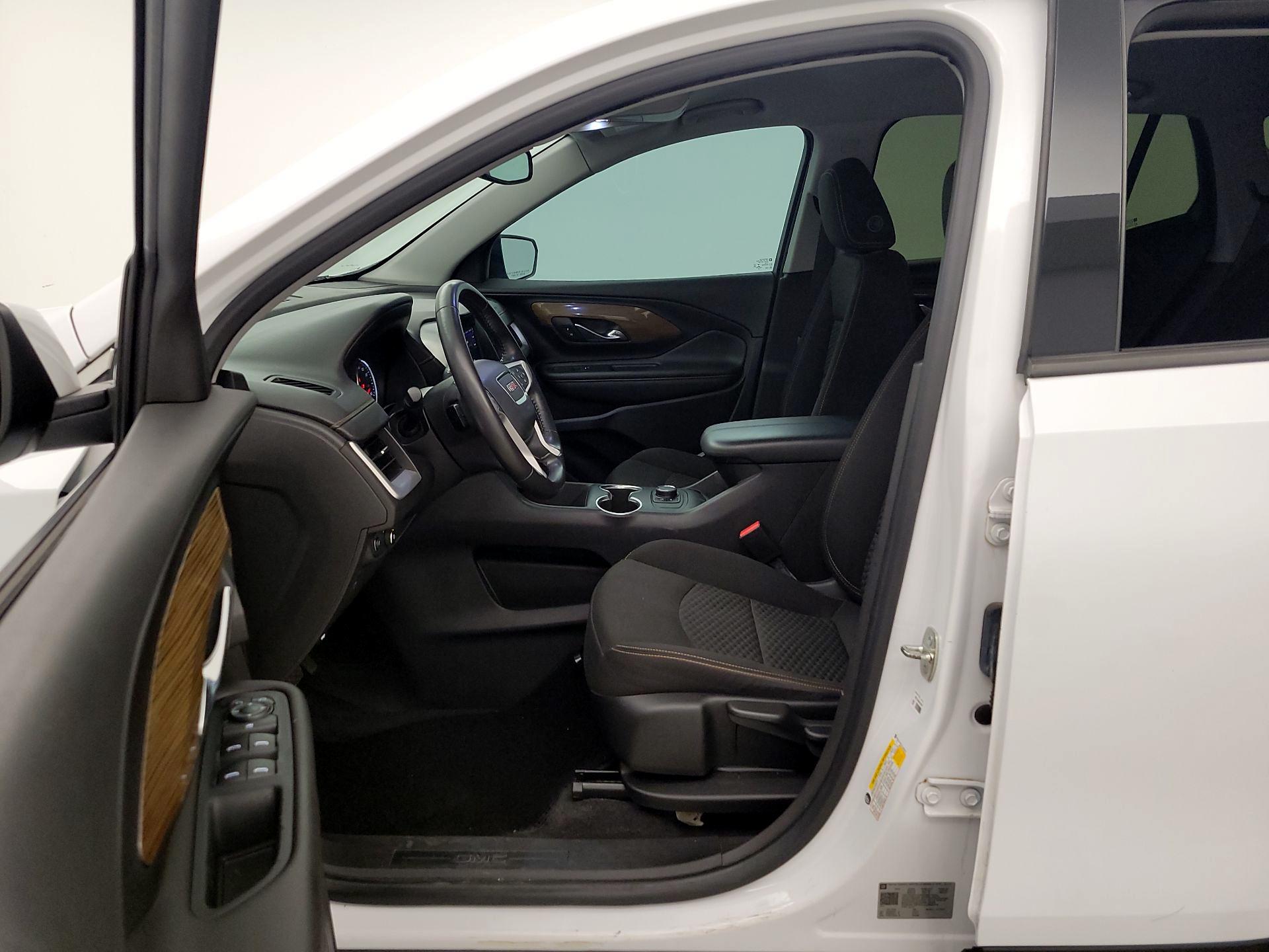 Thumbnail: 2020 GMC Terrain - 11