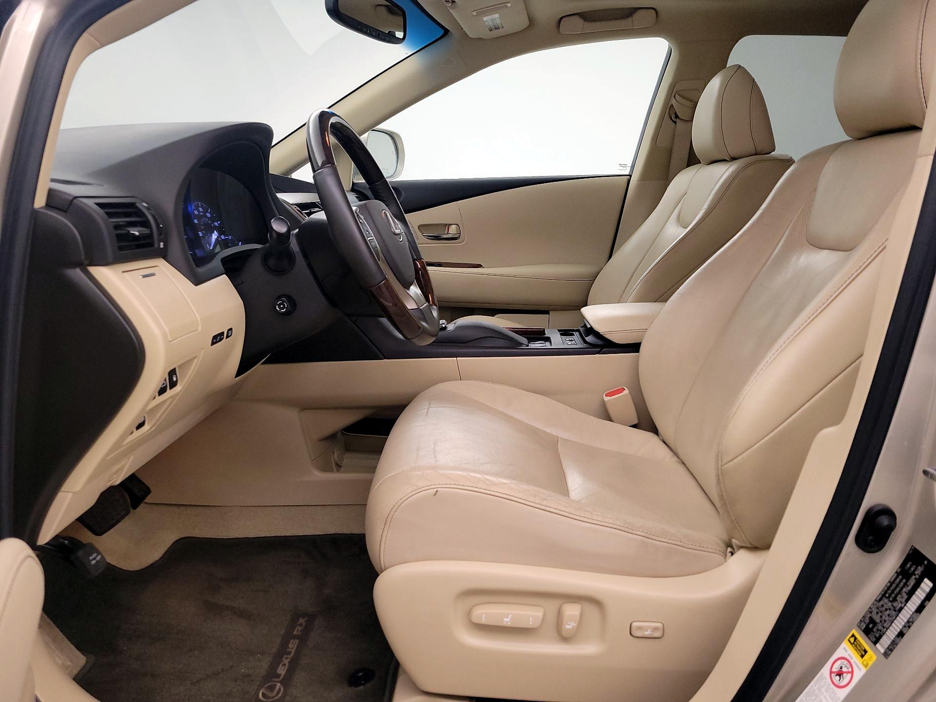 Thumbnail: 2015 Lexus RX - 11