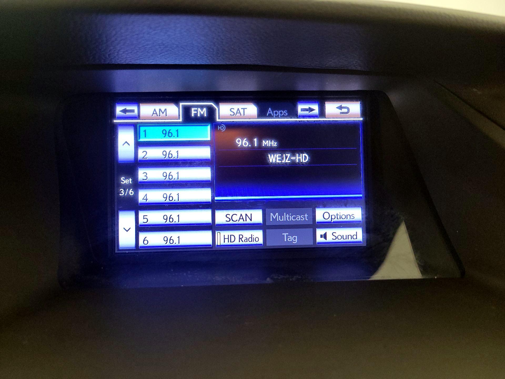 Thumbnail: 2015 Lexus RX - 16