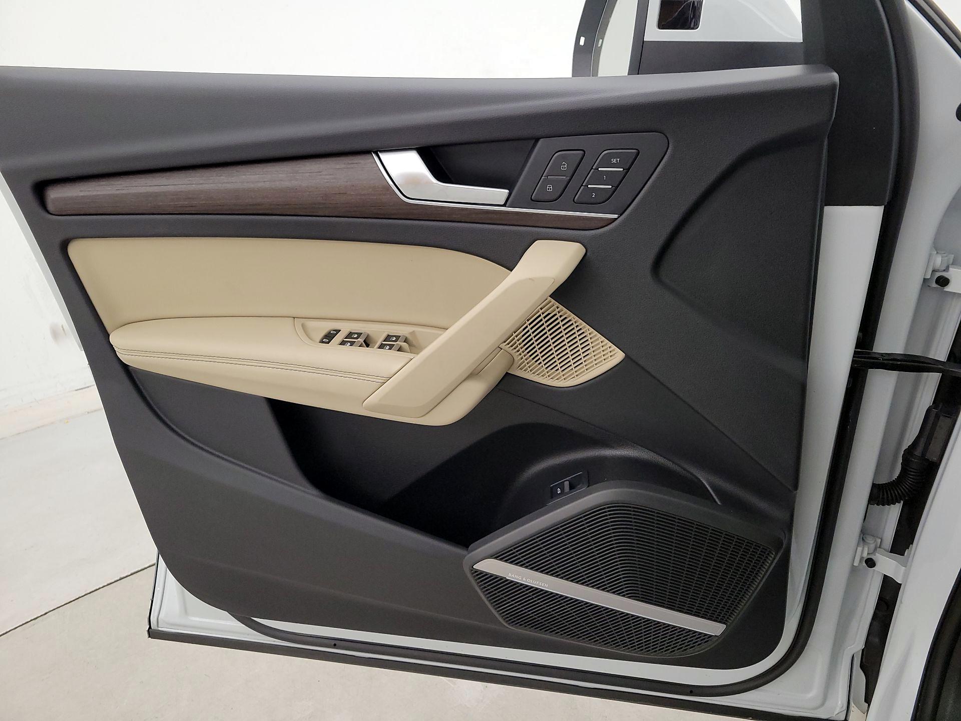 Thumbnail: 2024 Audi Q5 - 12