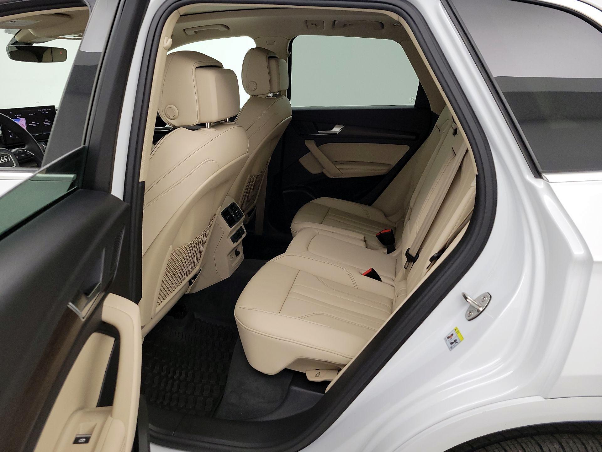 Thumbnail: 2024 Audi Q5 - 20