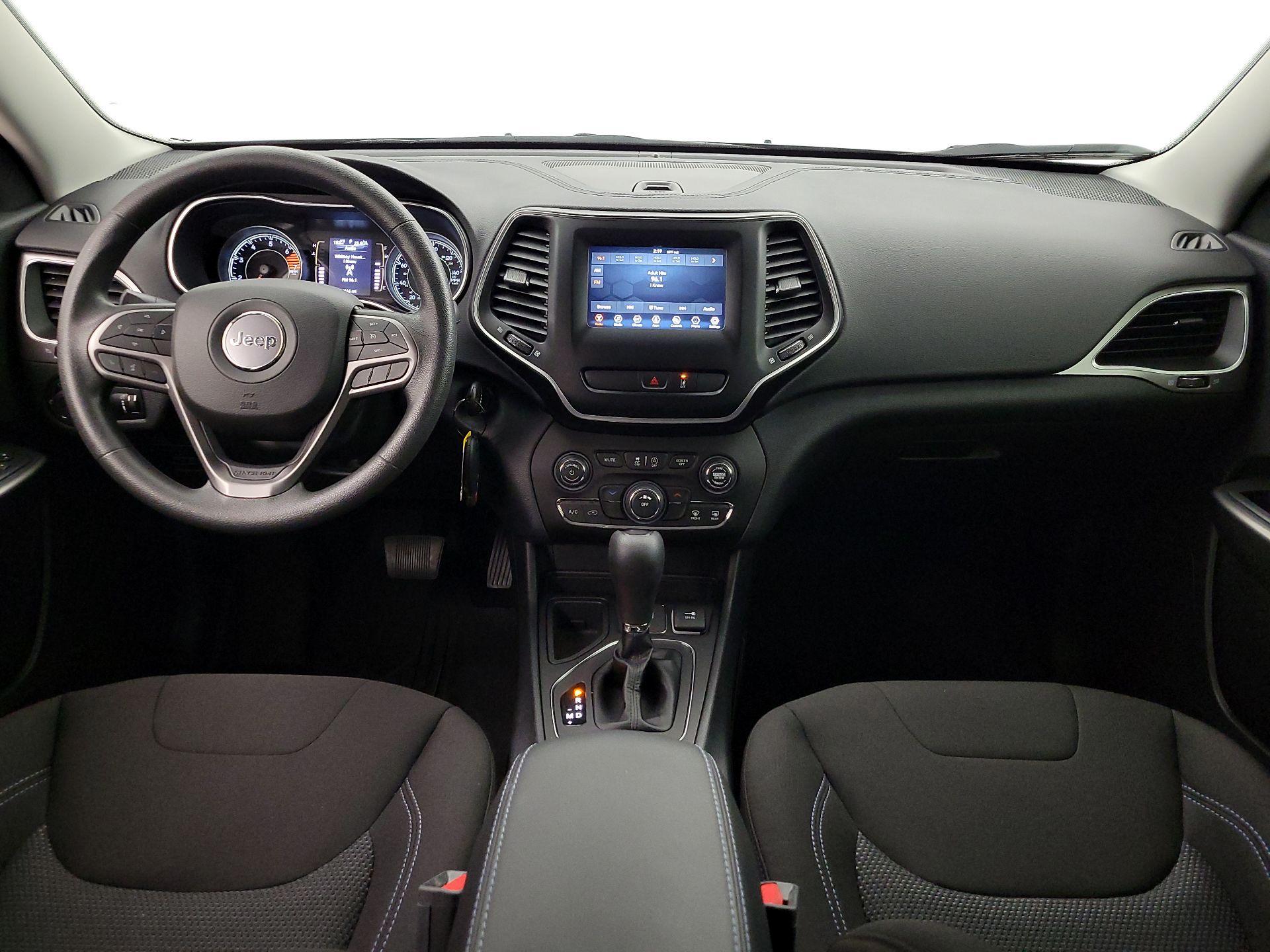 Thumbnail: 2021 Jeep Cherokee - 9