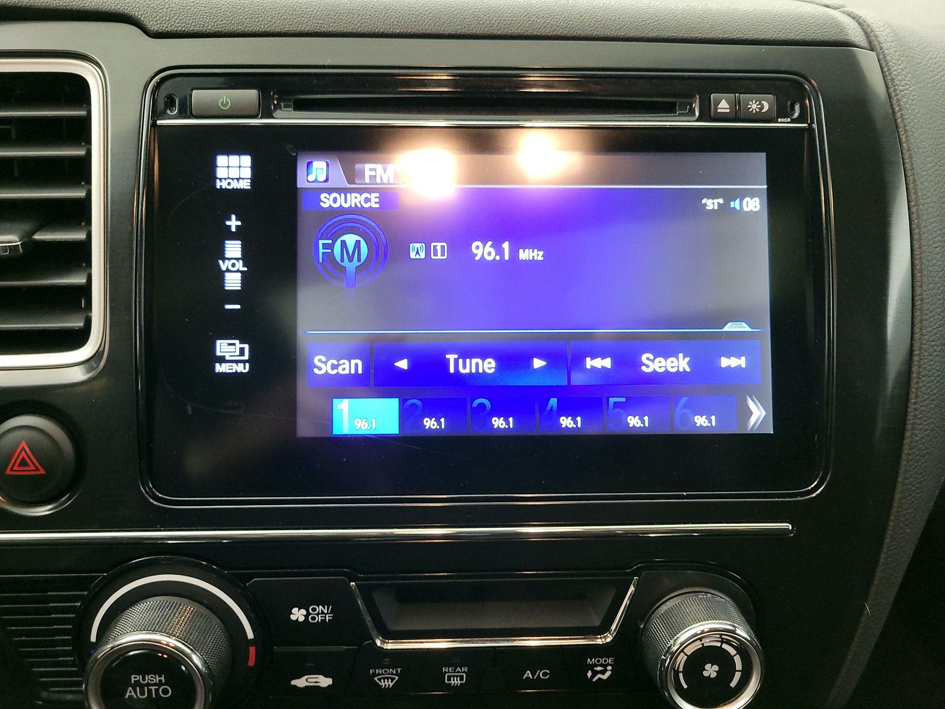 Thumbnail: 2015 Honda Civic - 15