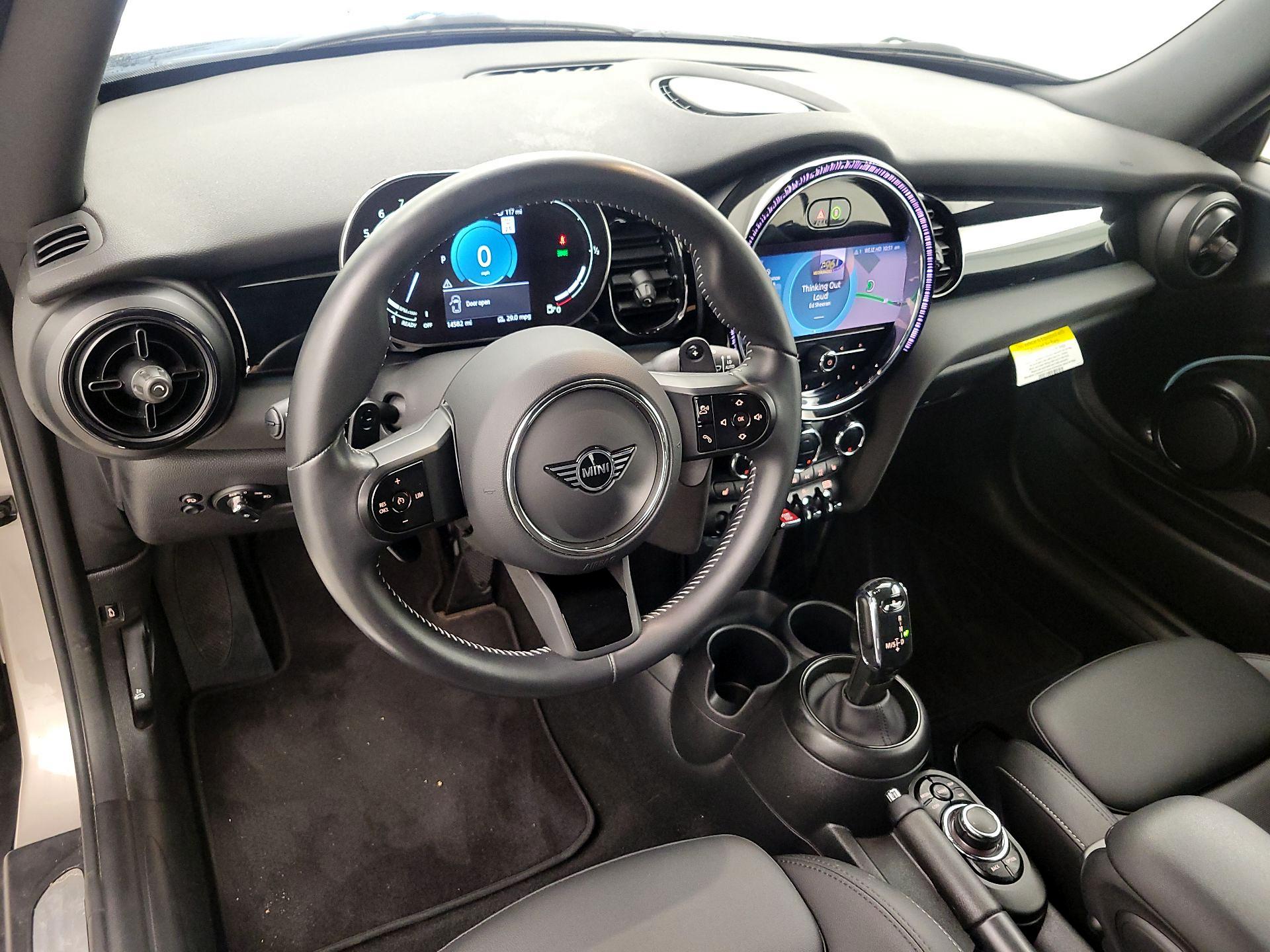 Thumbnail: 2024 MINI Cooper - 9