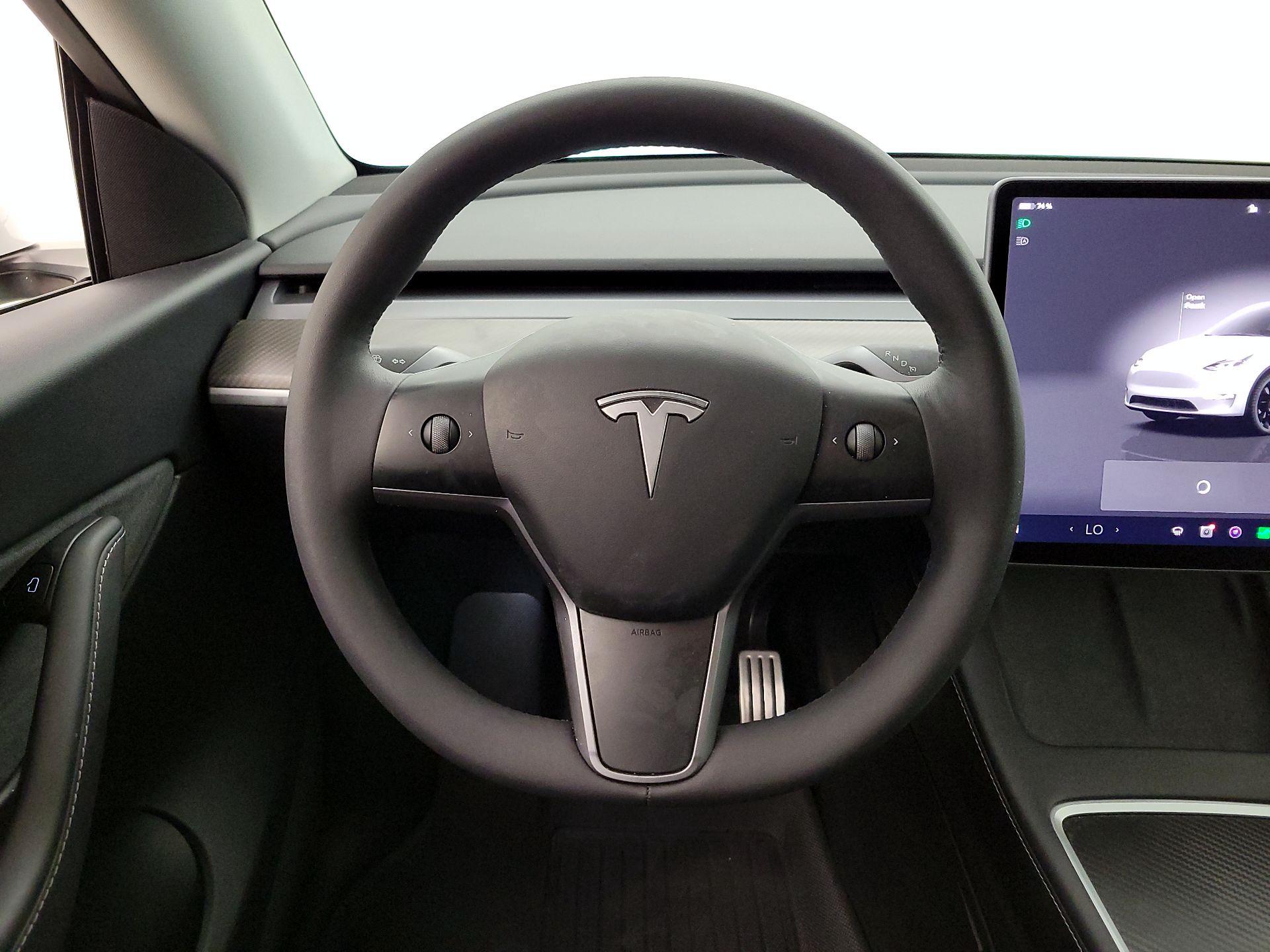 Thumbnail: 2022 Tesla Model Y - 10