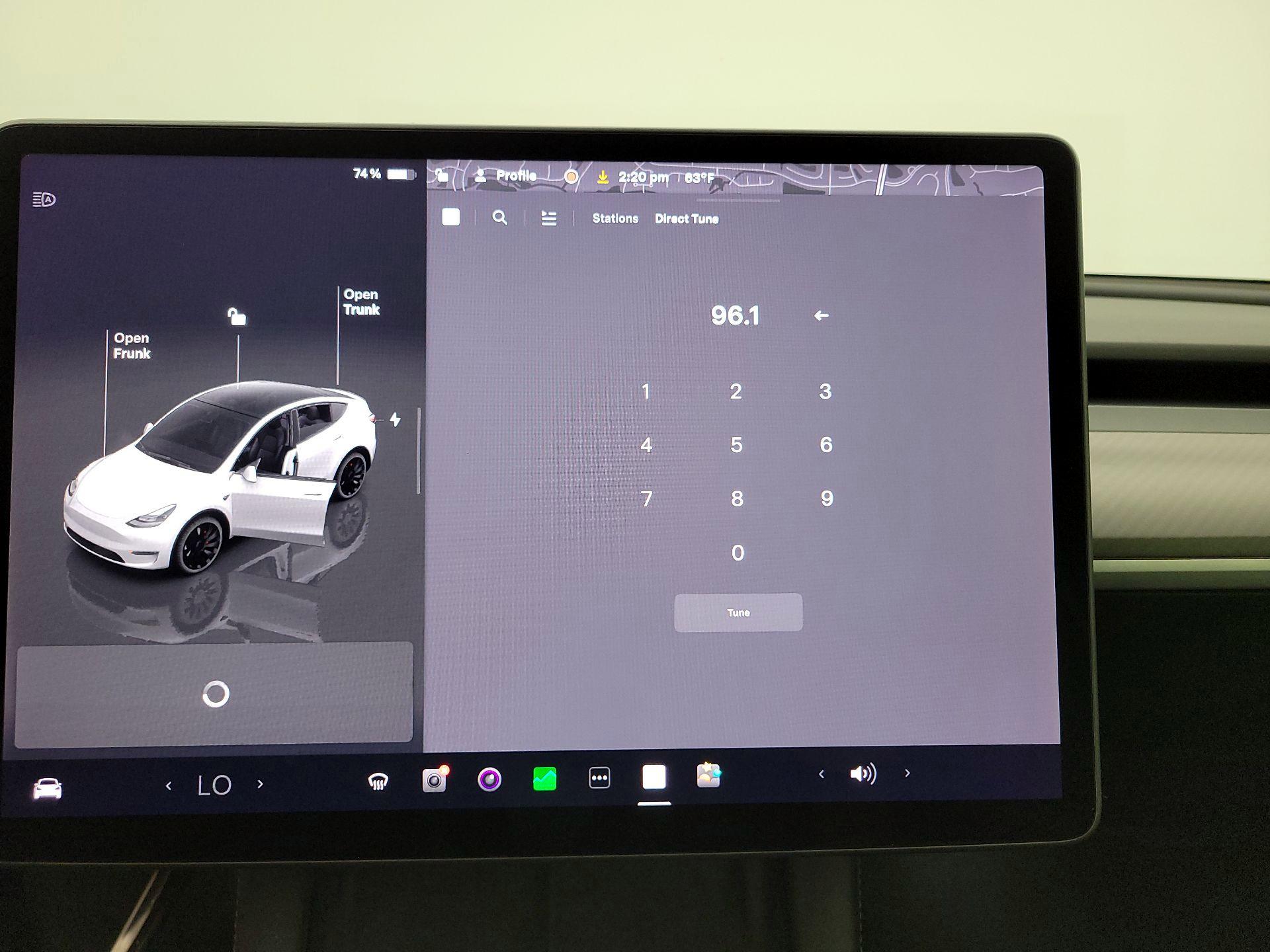 Thumbnail: 2022 Tesla Model Y - 15