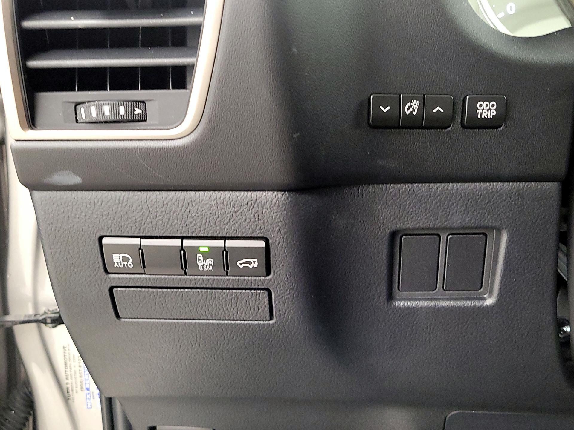 Thumbnail: 2020 Lexus NX - 13