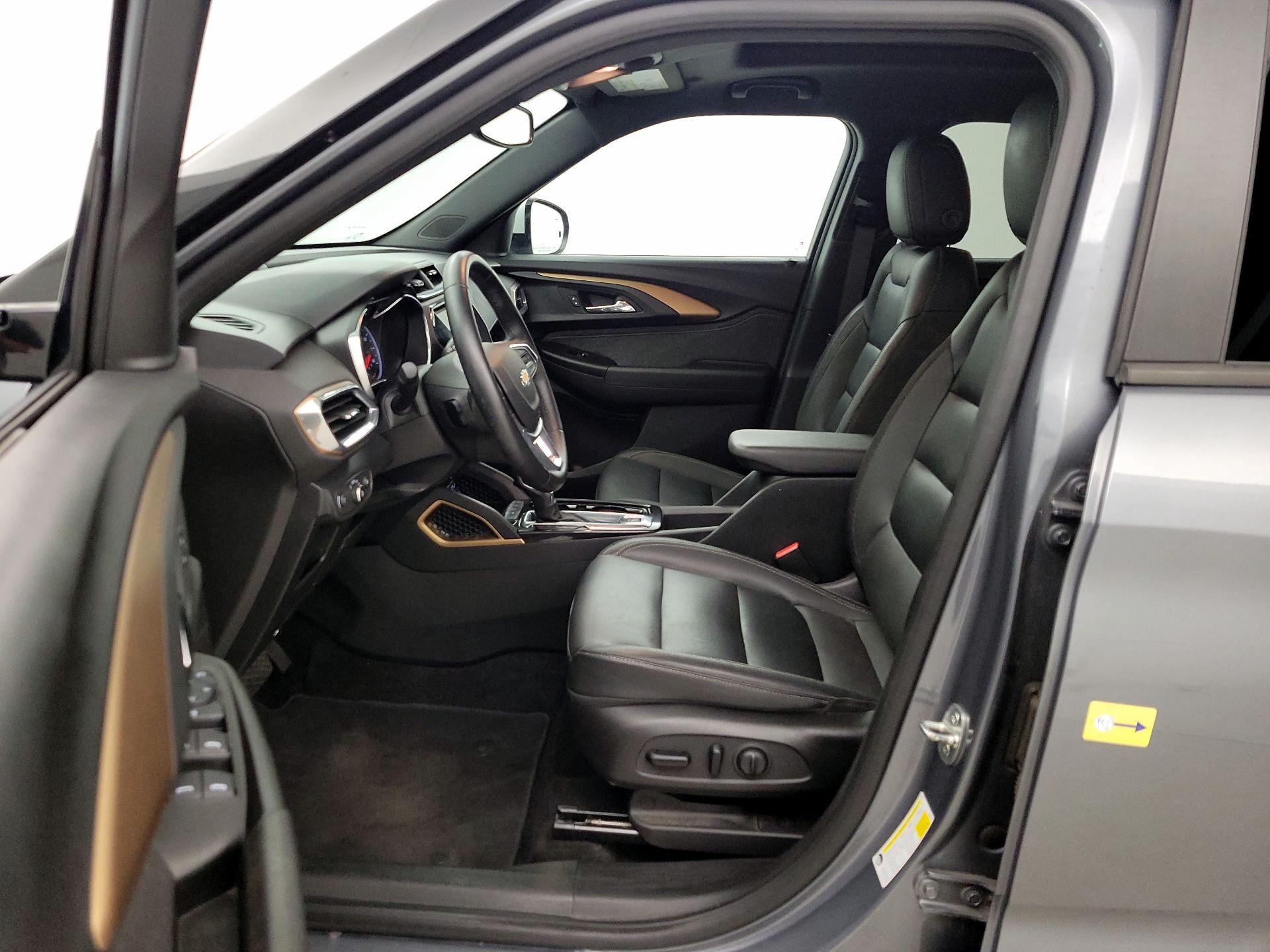 Thumbnail: 2021 Chevrolet TrailBlazer - 11