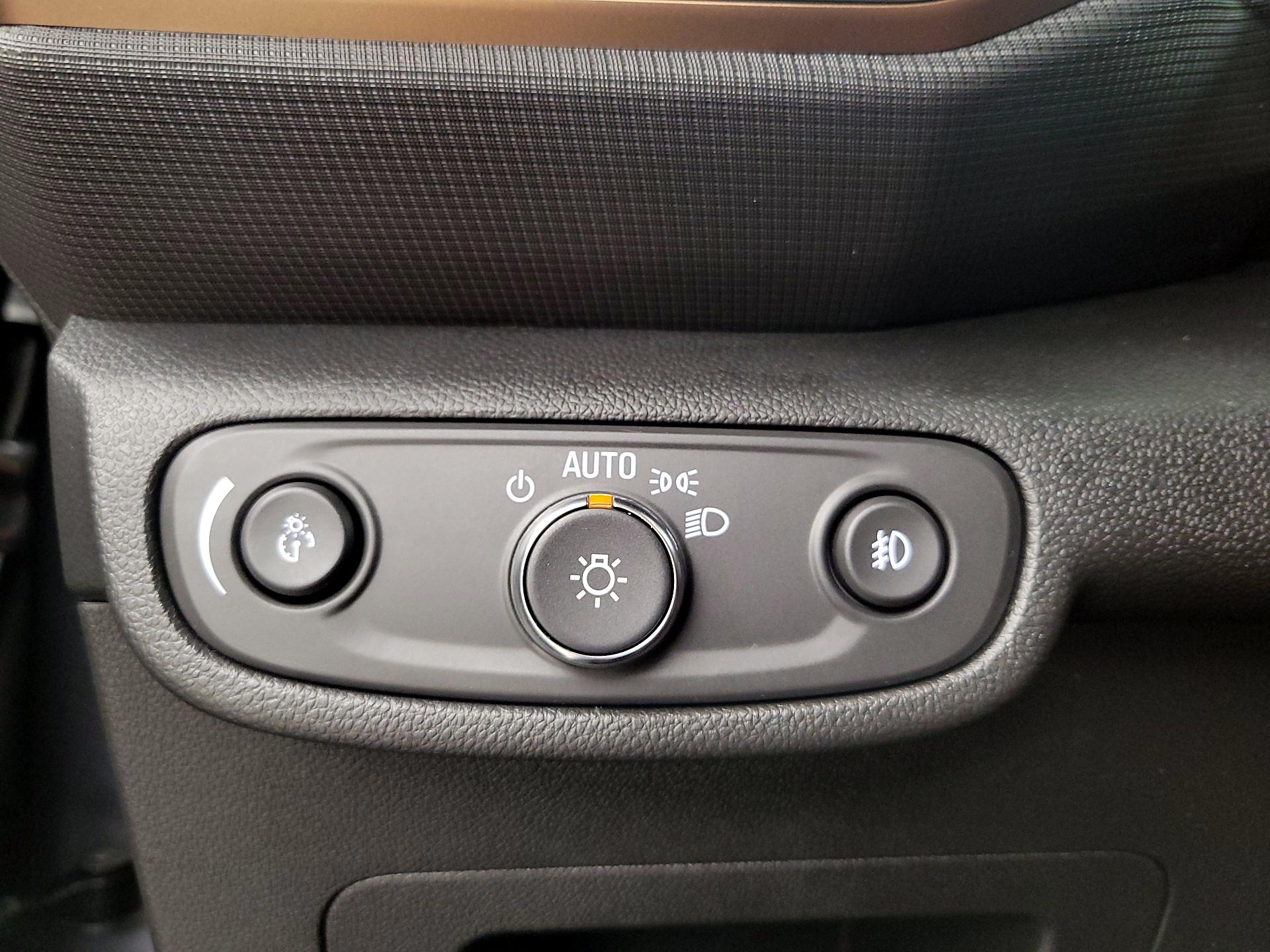 Thumbnail: 2021 Chevrolet TrailBlazer - 13