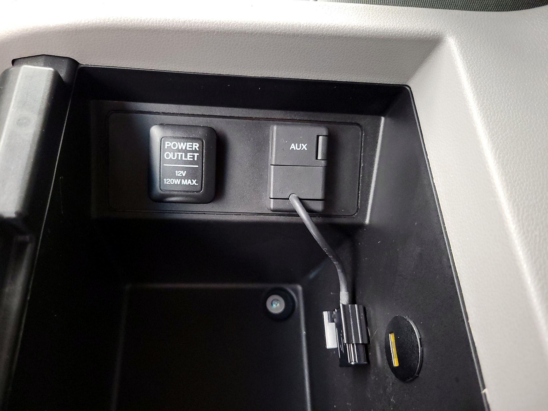 Thumbnail: 2015 Honda Pilot - 18