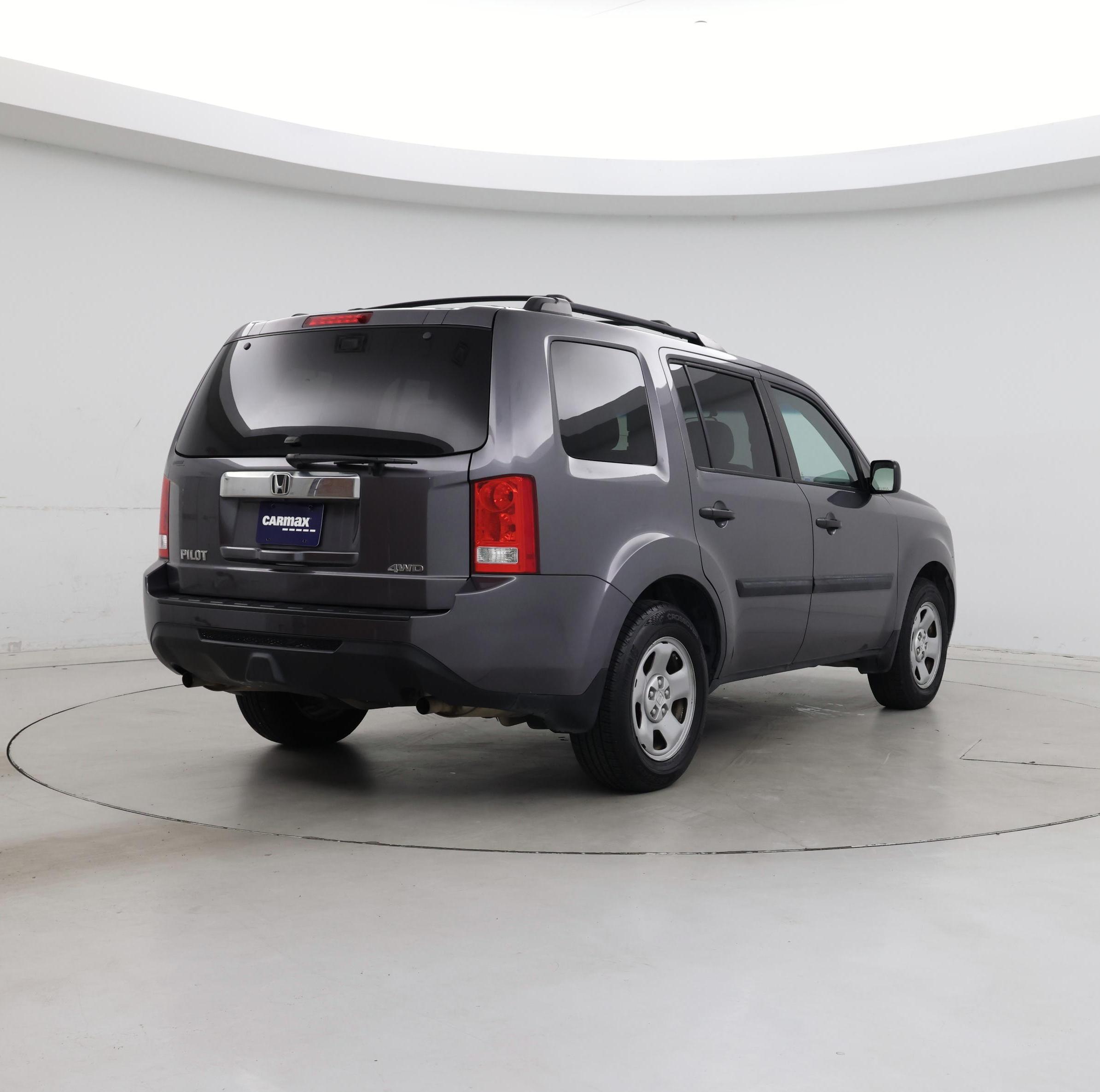 Thumbnail: 2015 Honda Pilot - 8