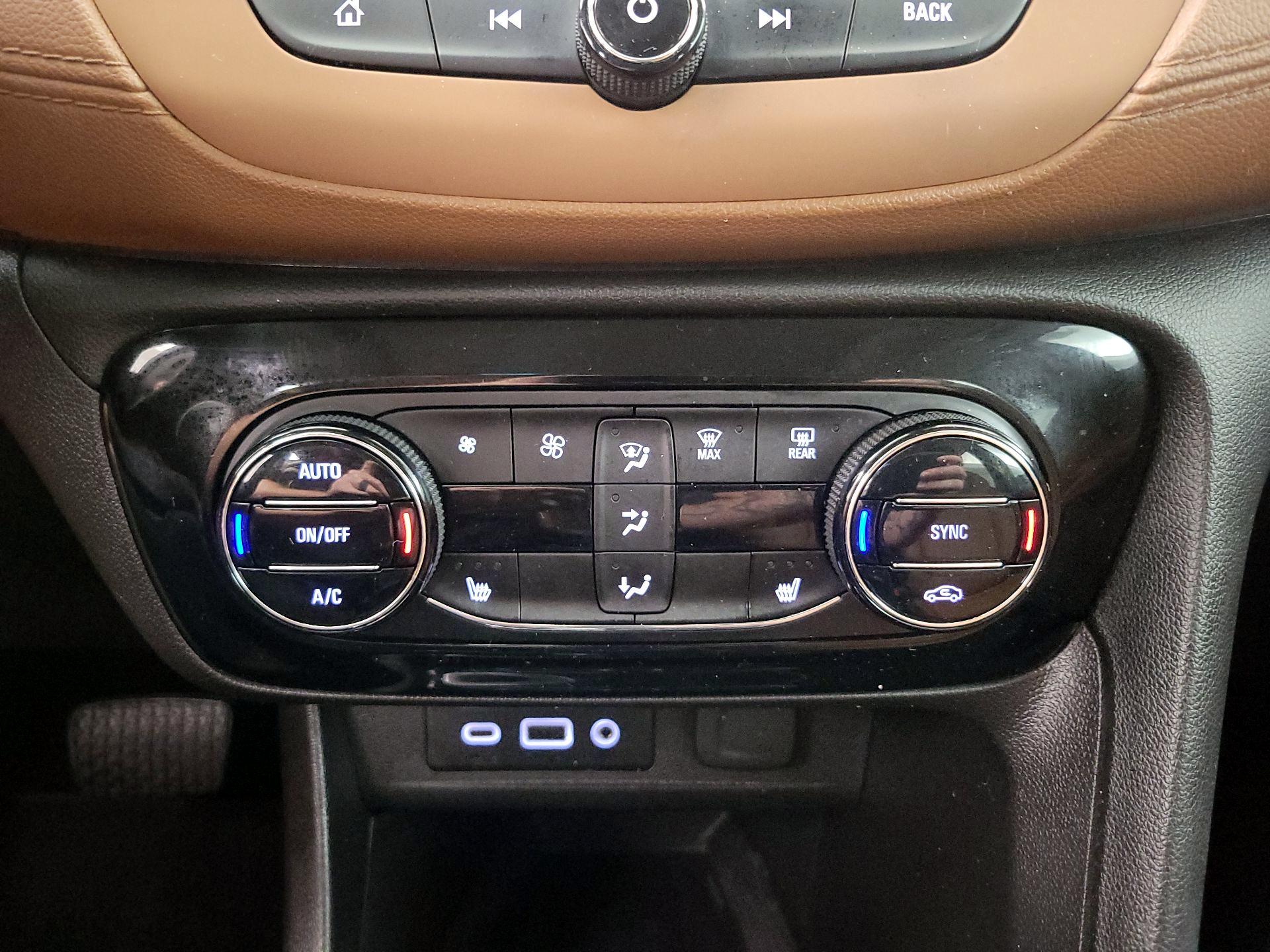 Thumbnail: 2020 Buick Encore GX - 16