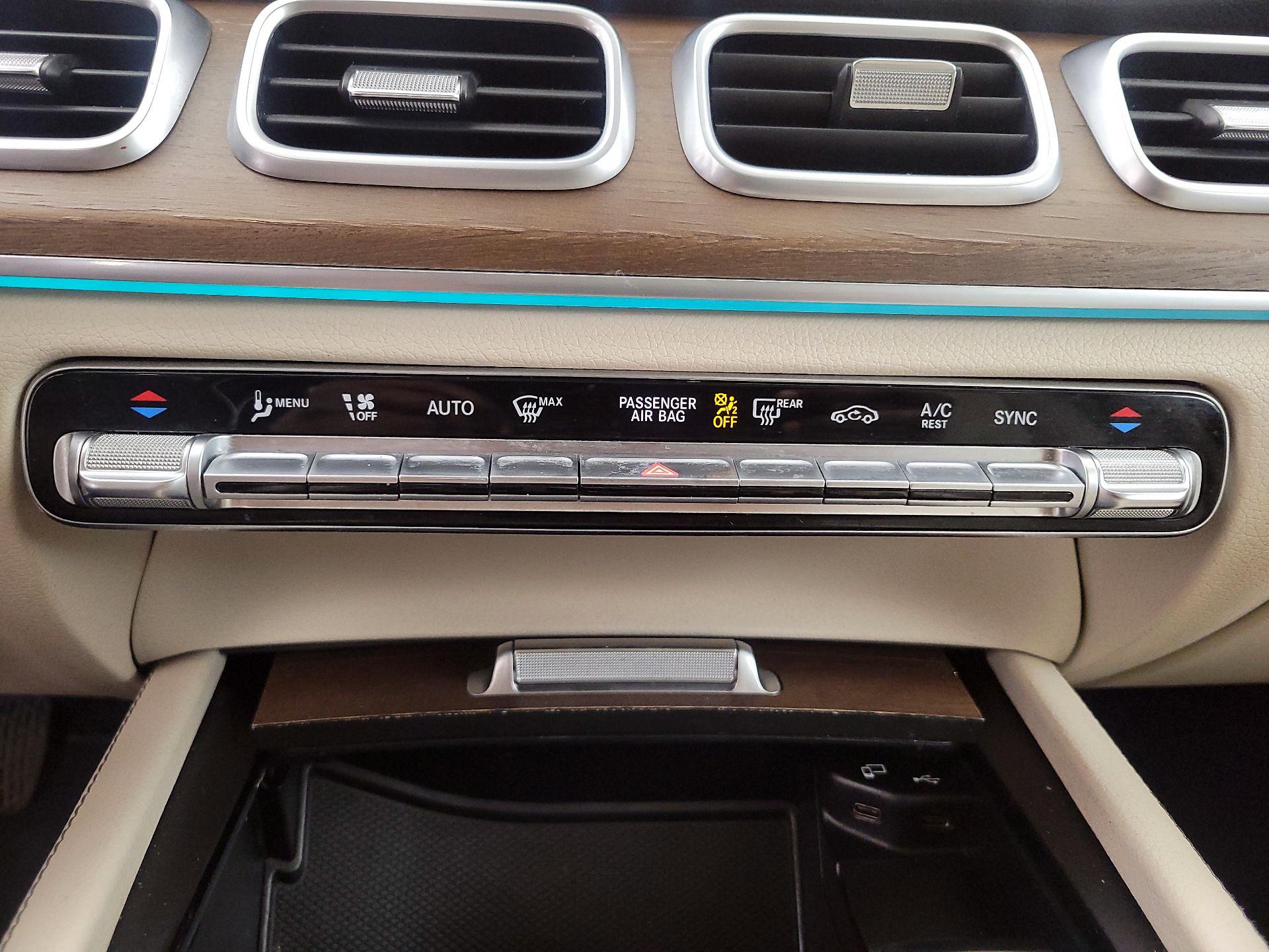 Thumbnail: 2022 Mercedes-Benz GLE - 17