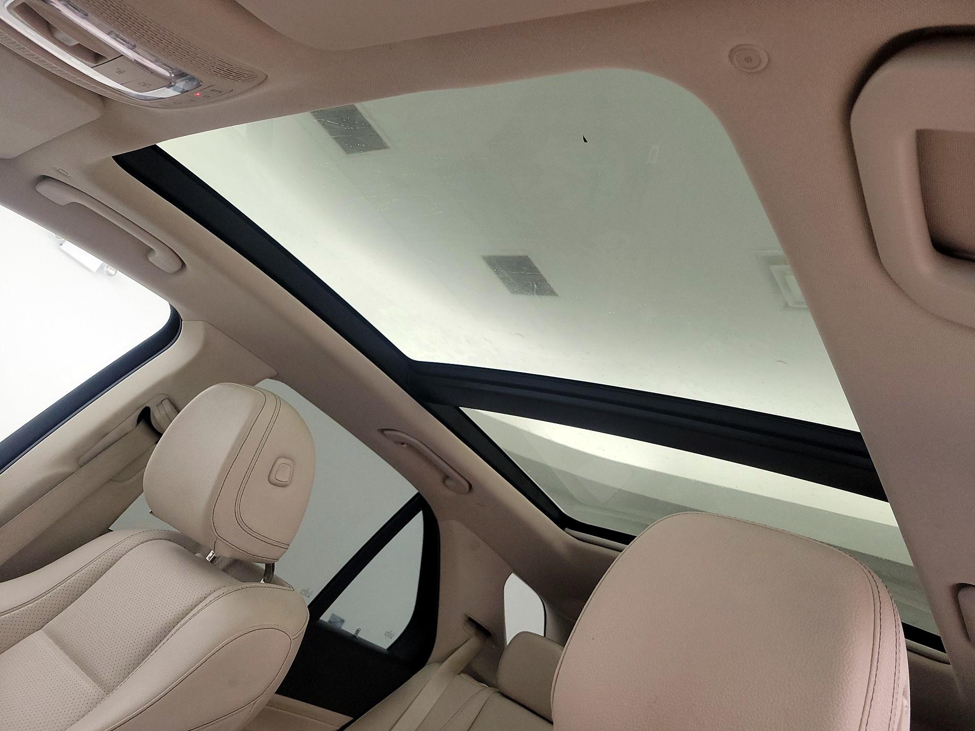 Thumbnail: 2022 Mercedes-Benz GLE - 20