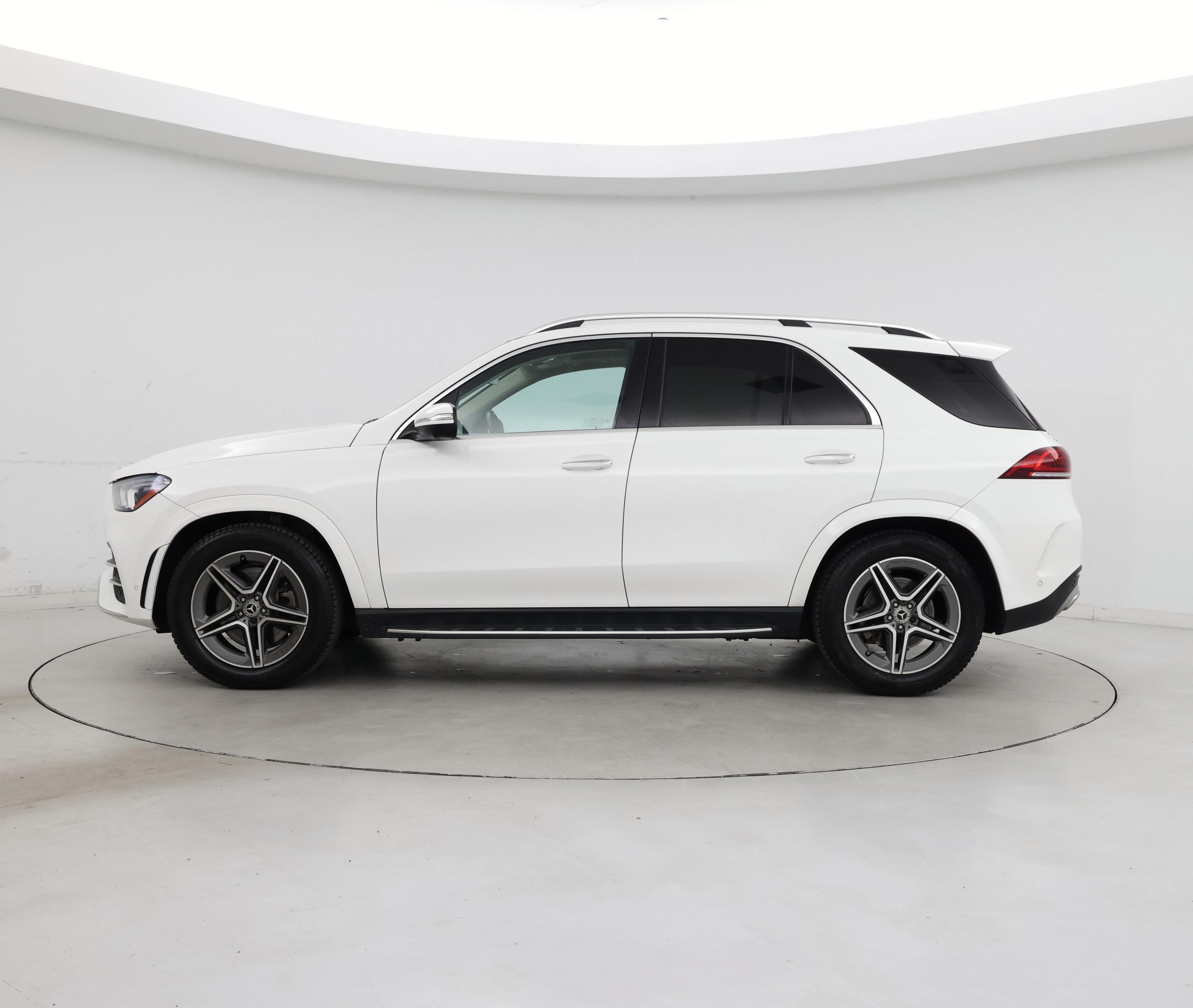 Thumbnail: 2022 Mercedes-Benz GLE - 3