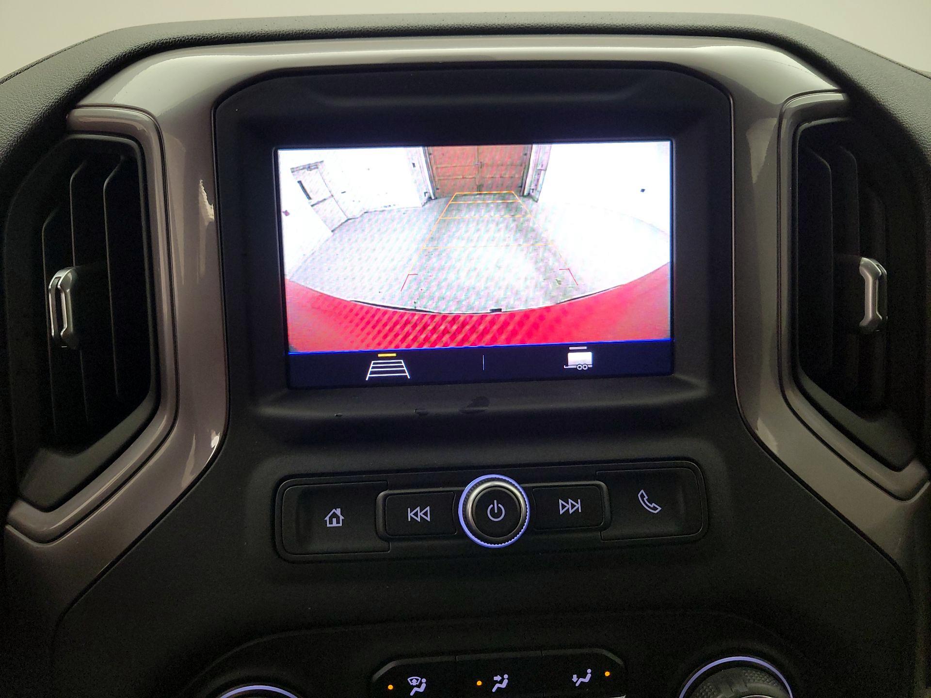 Thumbnail: 2021 Chevrolet Silverado 1500 - 14