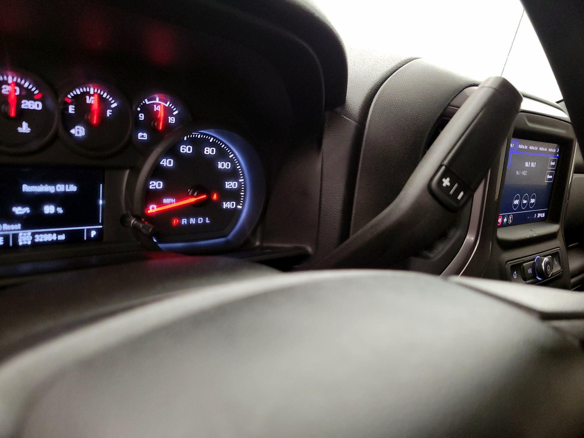 Thumbnail: 2021 Chevrolet Silverado 1500 - 17