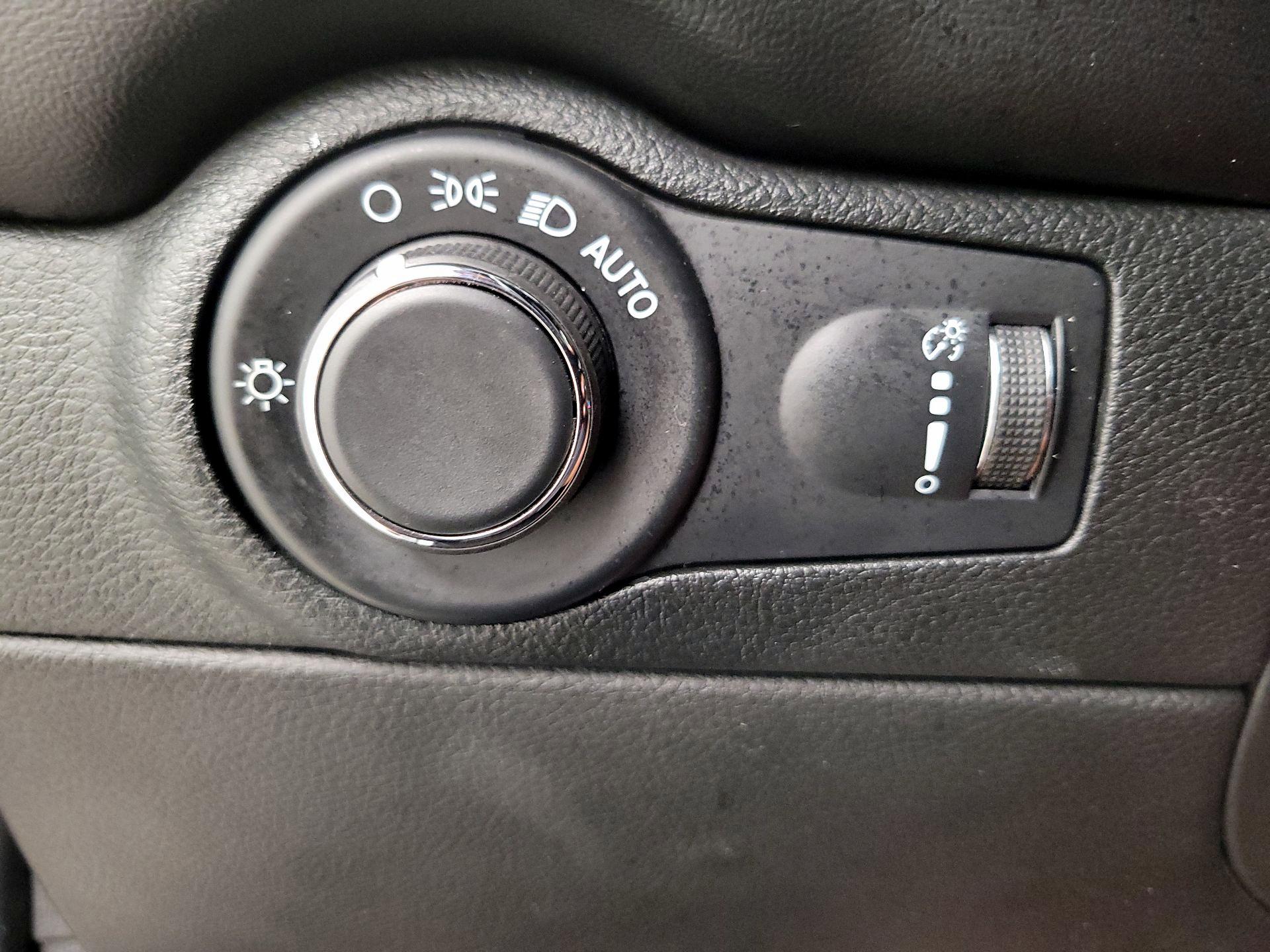 Thumbnail: 2023 Dodge Durango - 13