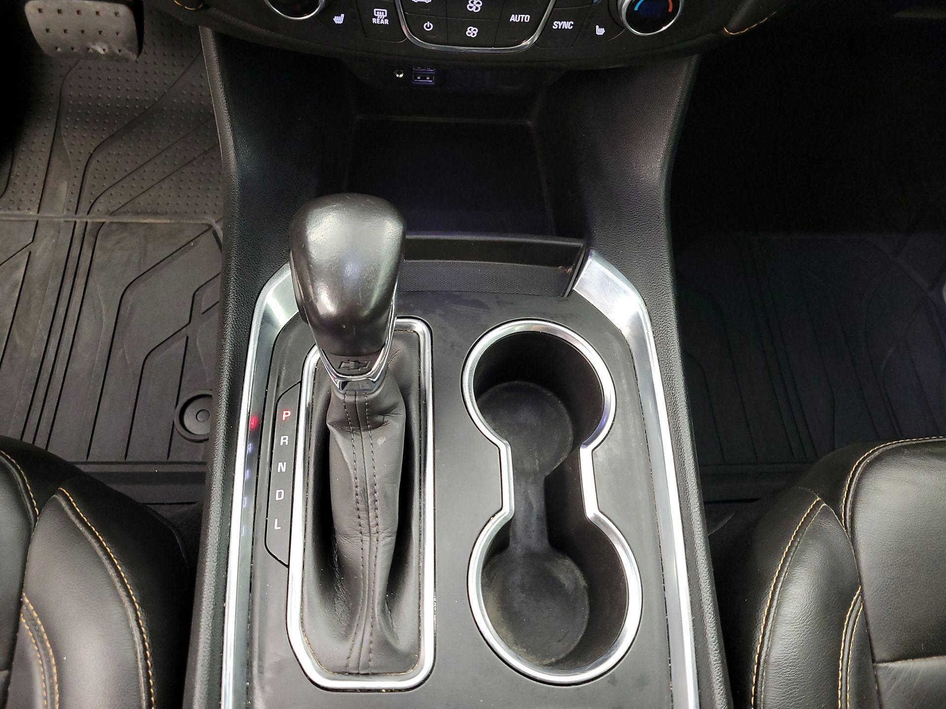 Thumbnail: 2021 Chevrolet Traverse - 17