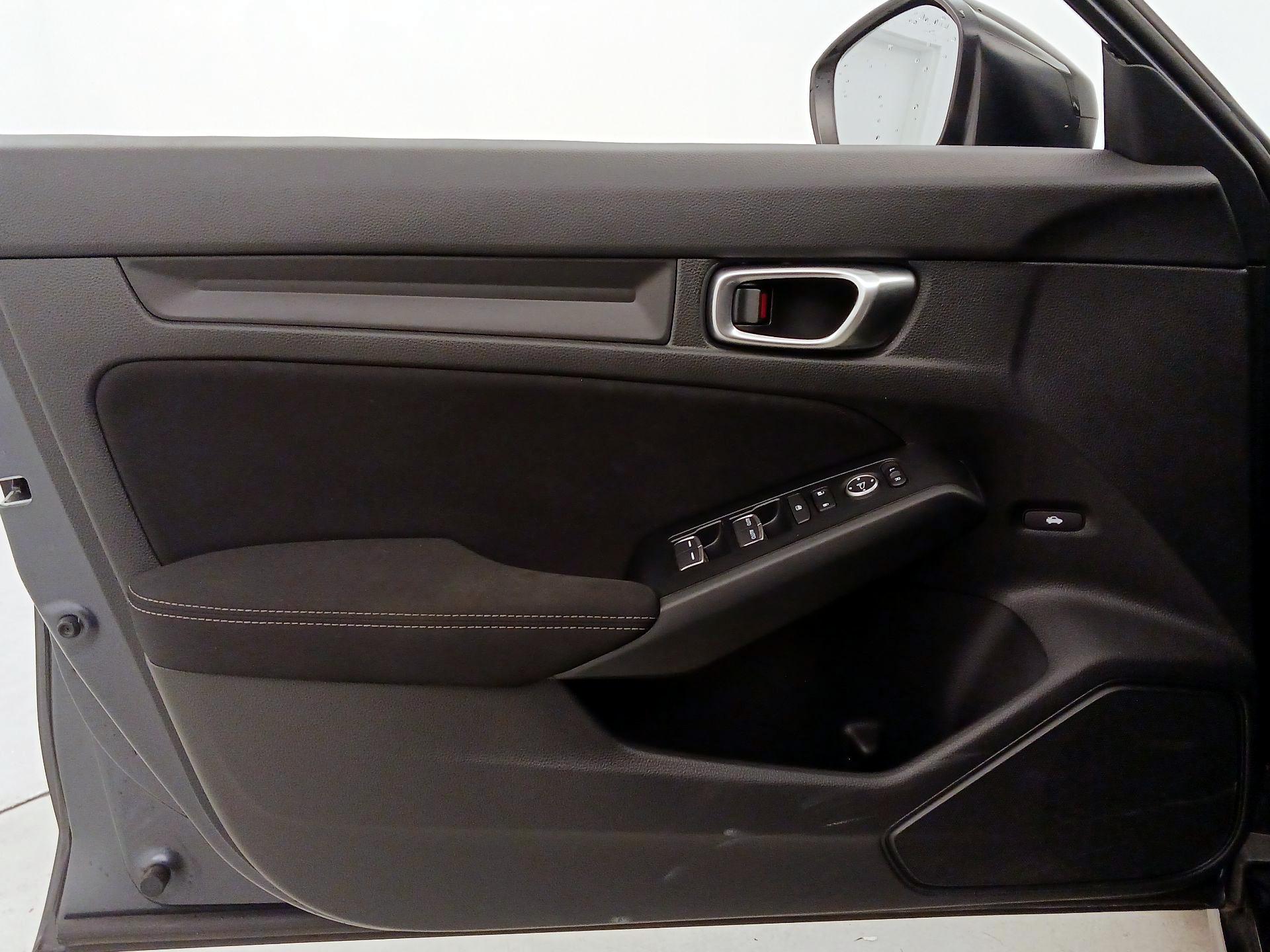 Thumbnail: 2023 Honda Civic - 12