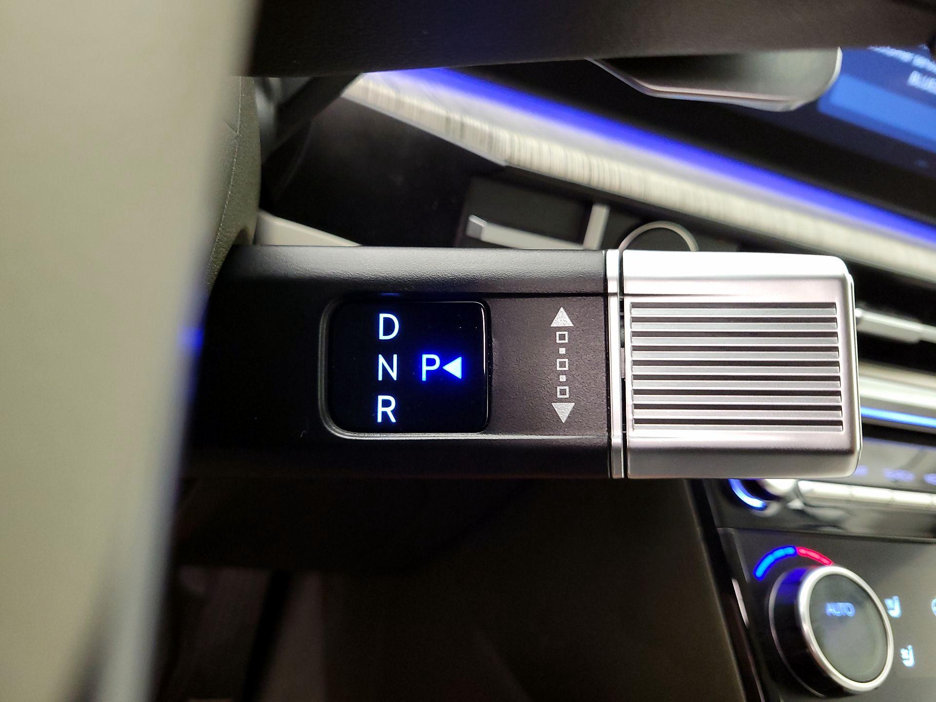 Thumbnail: 2025 Hyundai Santa Fe - 18