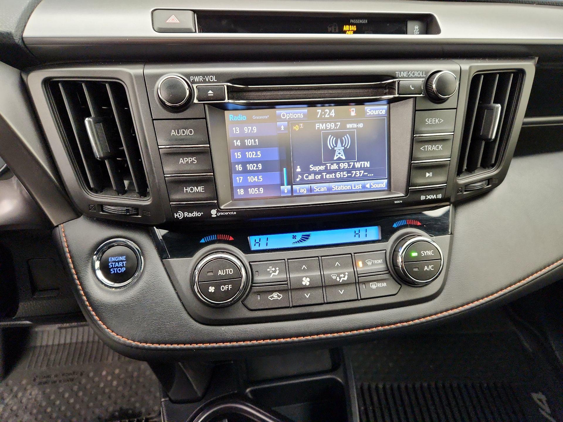 Thumbnail: 2016 Toyota RAV4 - 15