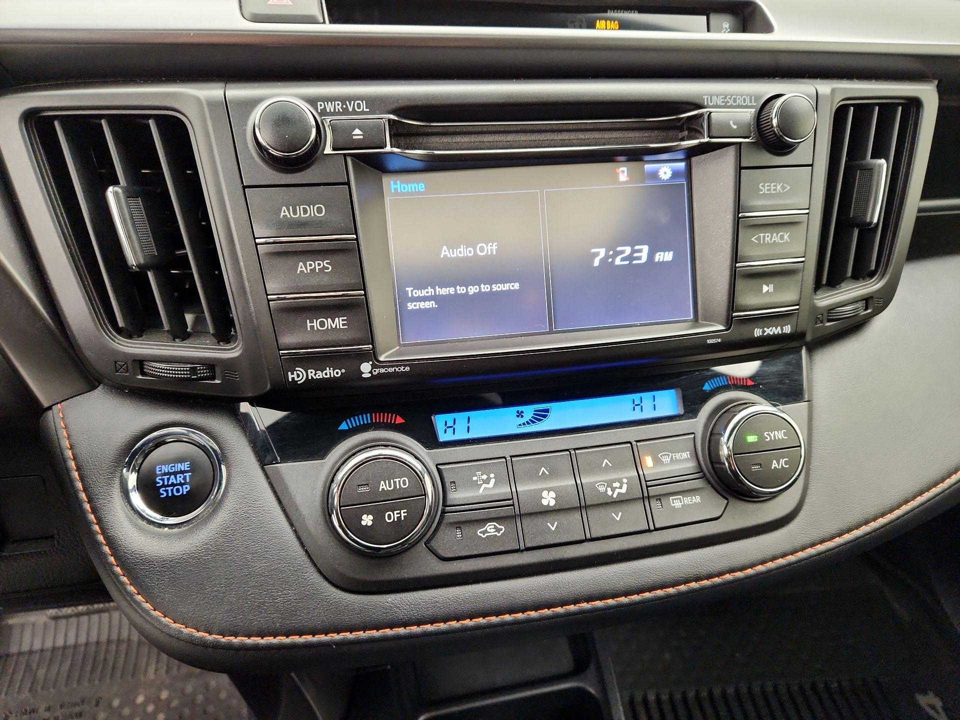 Thumbnail: 2016 Toyota RAV4 - 16