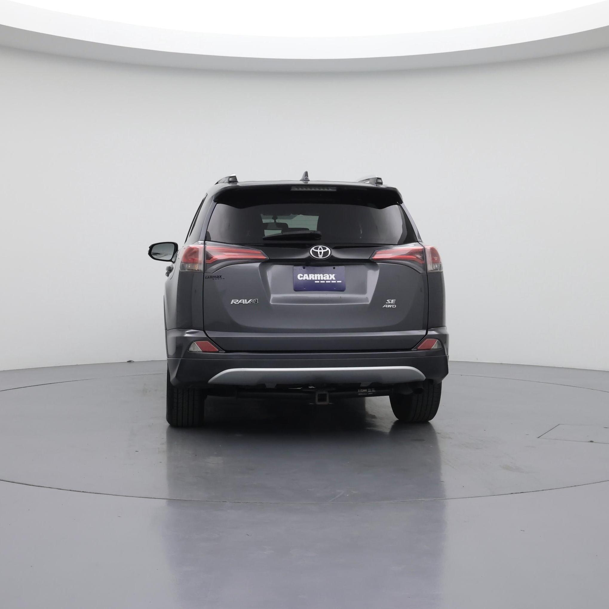 Thumbnail: 2016 Toyota RAV4 - 6