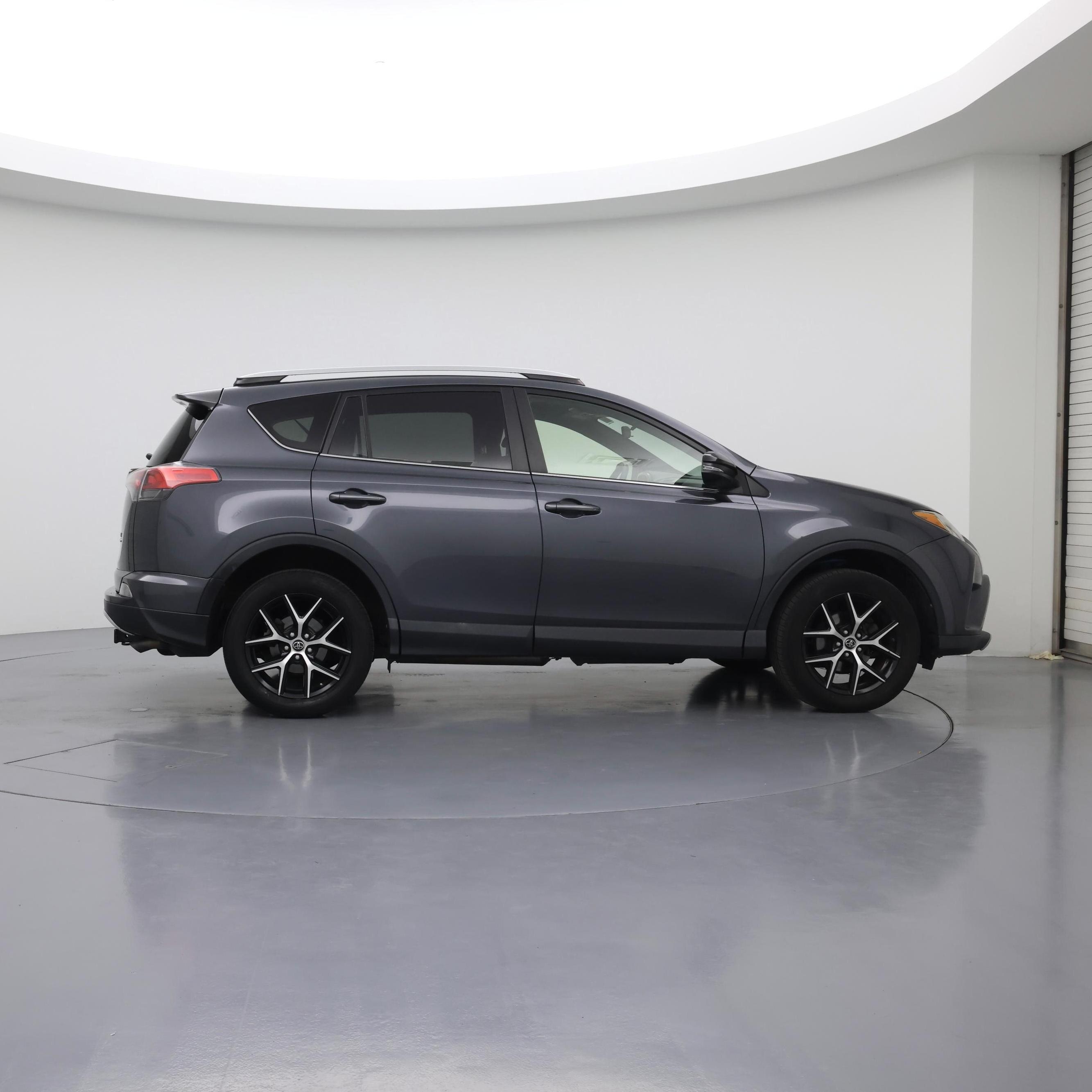 Thumbnail: 2016 Toyota RAV4 - 7