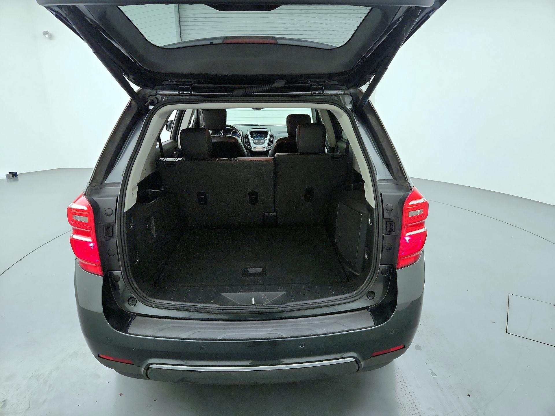 Thumbnail: 2017 Chevrolet Equinox - 20