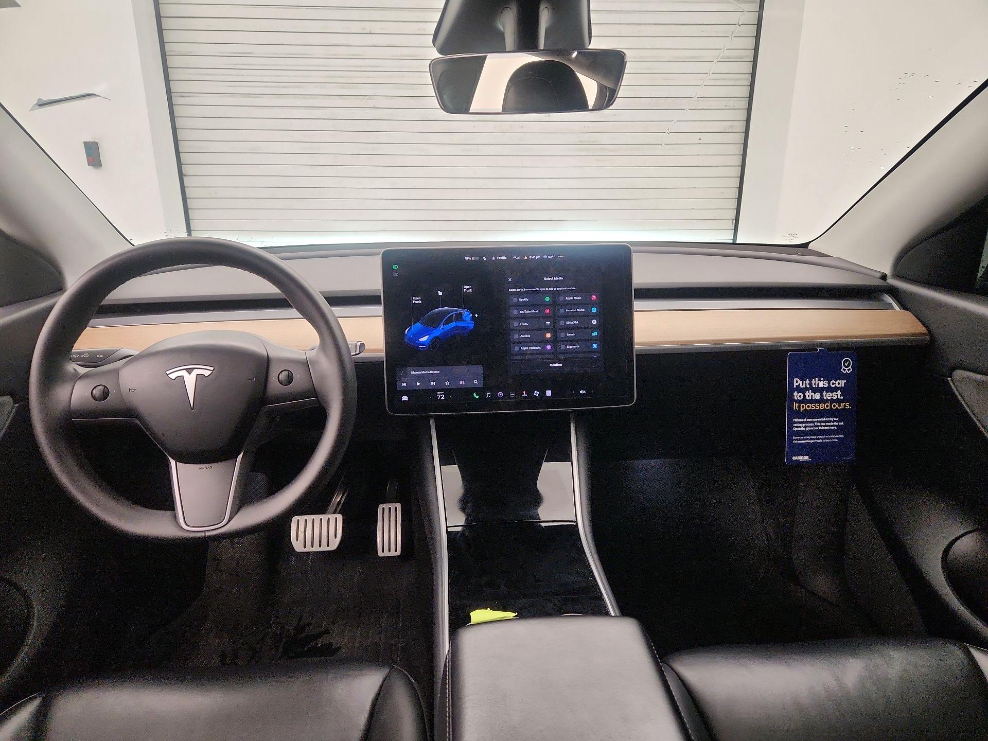 Thumbnail: 2020 Tesla Model Y - 9