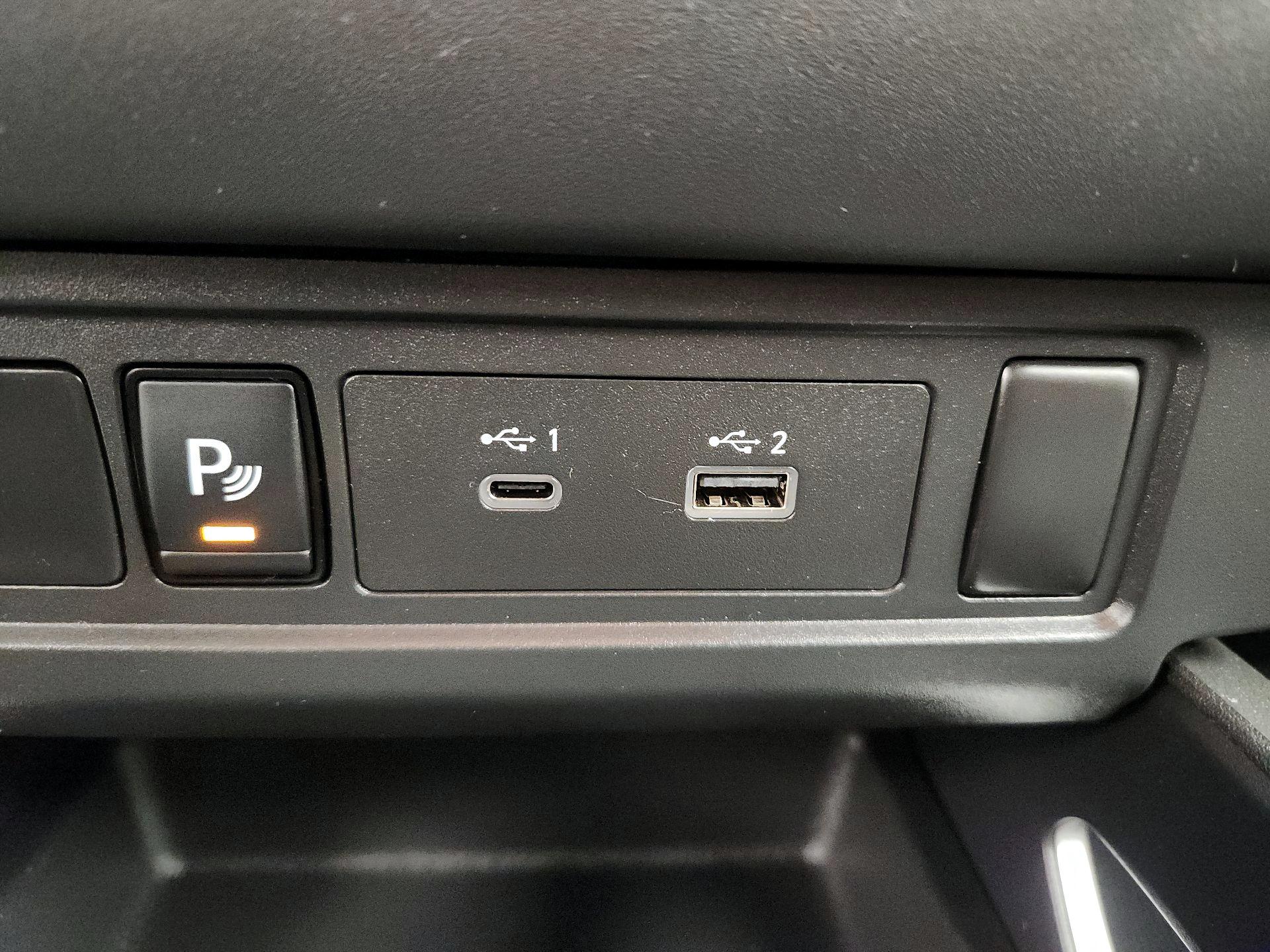 Thumbnail: 2024 Nissan Frontier - 18