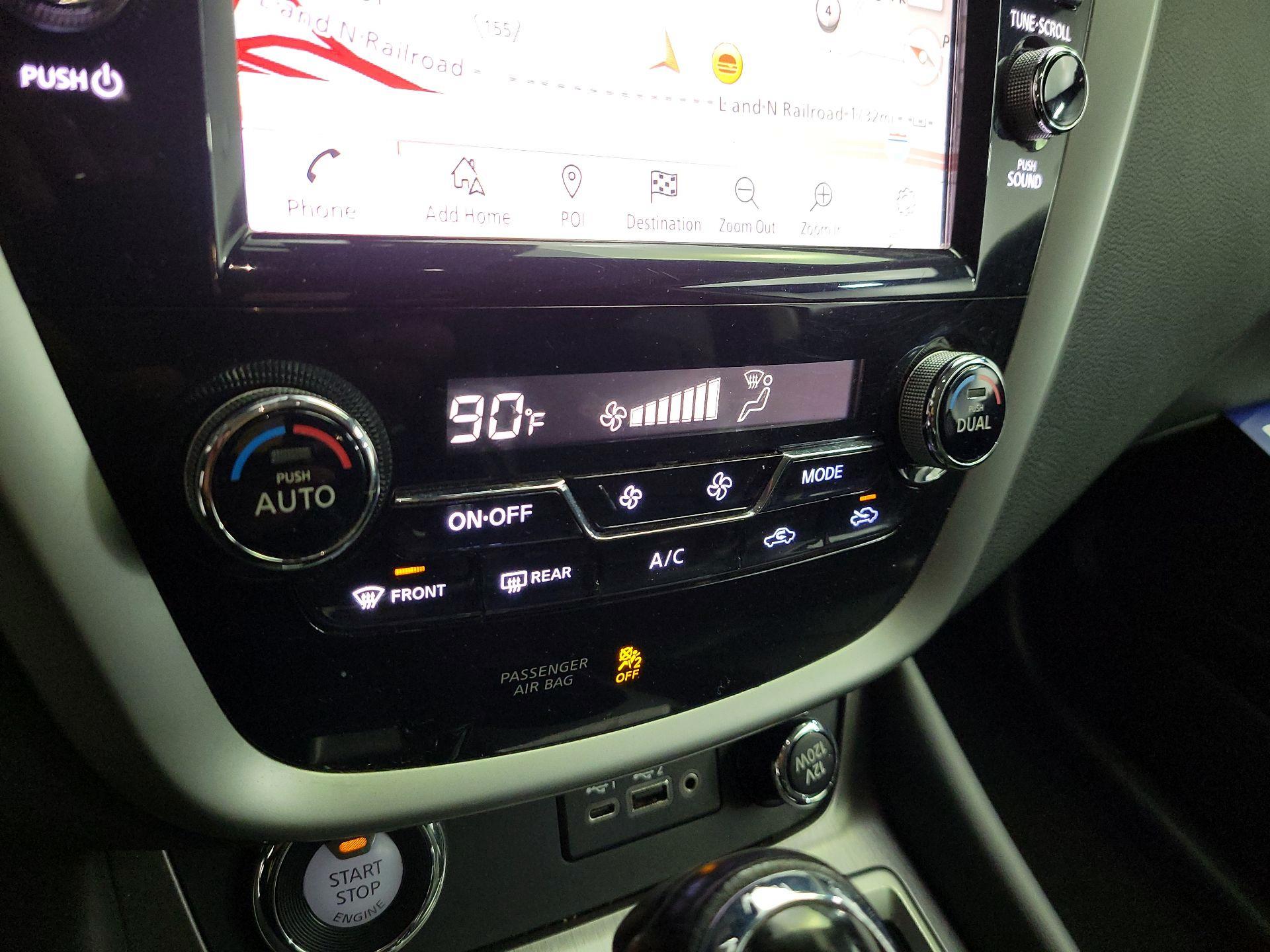 Thumbnail: 2021 Nissan Murano - 17