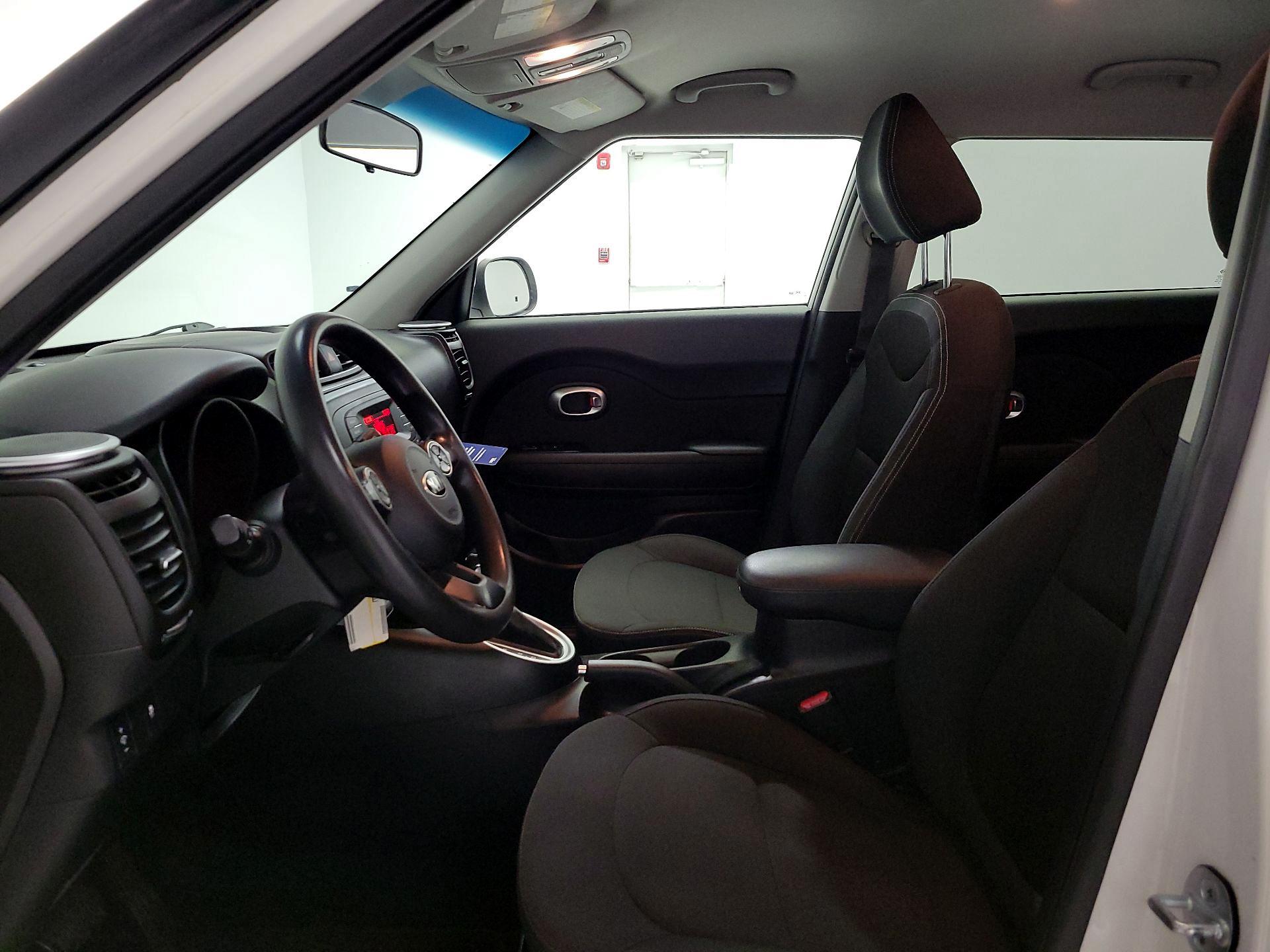 Thumbnail: 2014 Kia Soul - 11