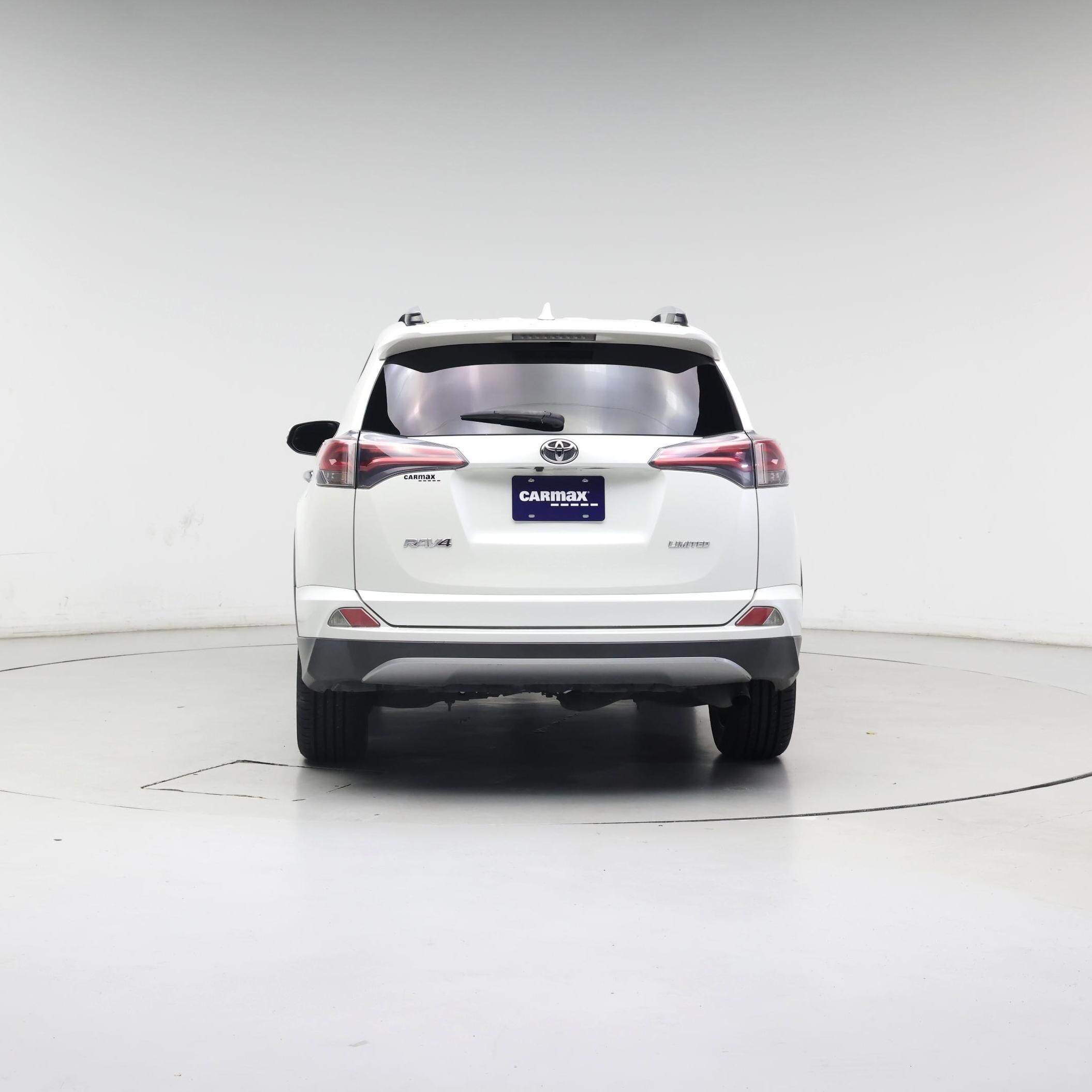 Thumbnail: 2018 Toyota RAV4 - 6