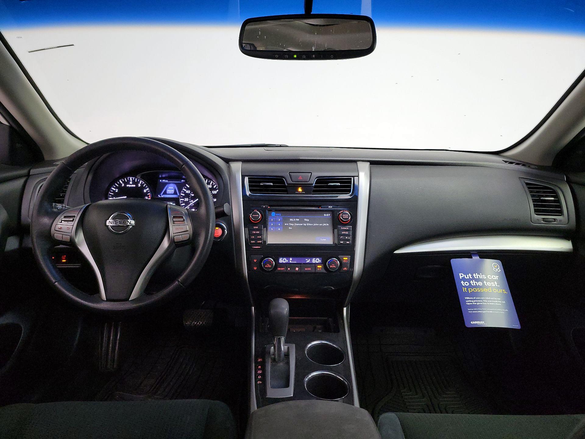 Thumbnail: 2014 Nissan Altima - 9