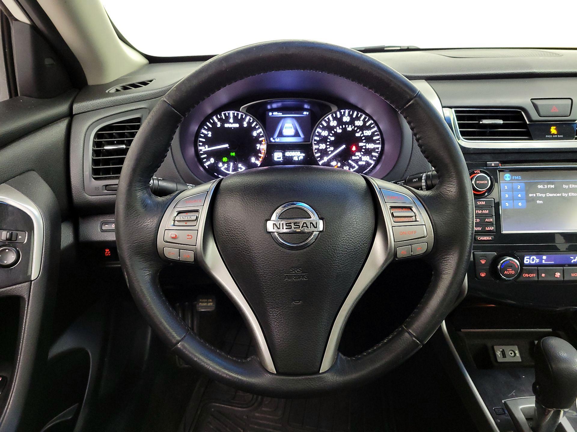 Thumbnail: 2014 Nissan Altima - 10