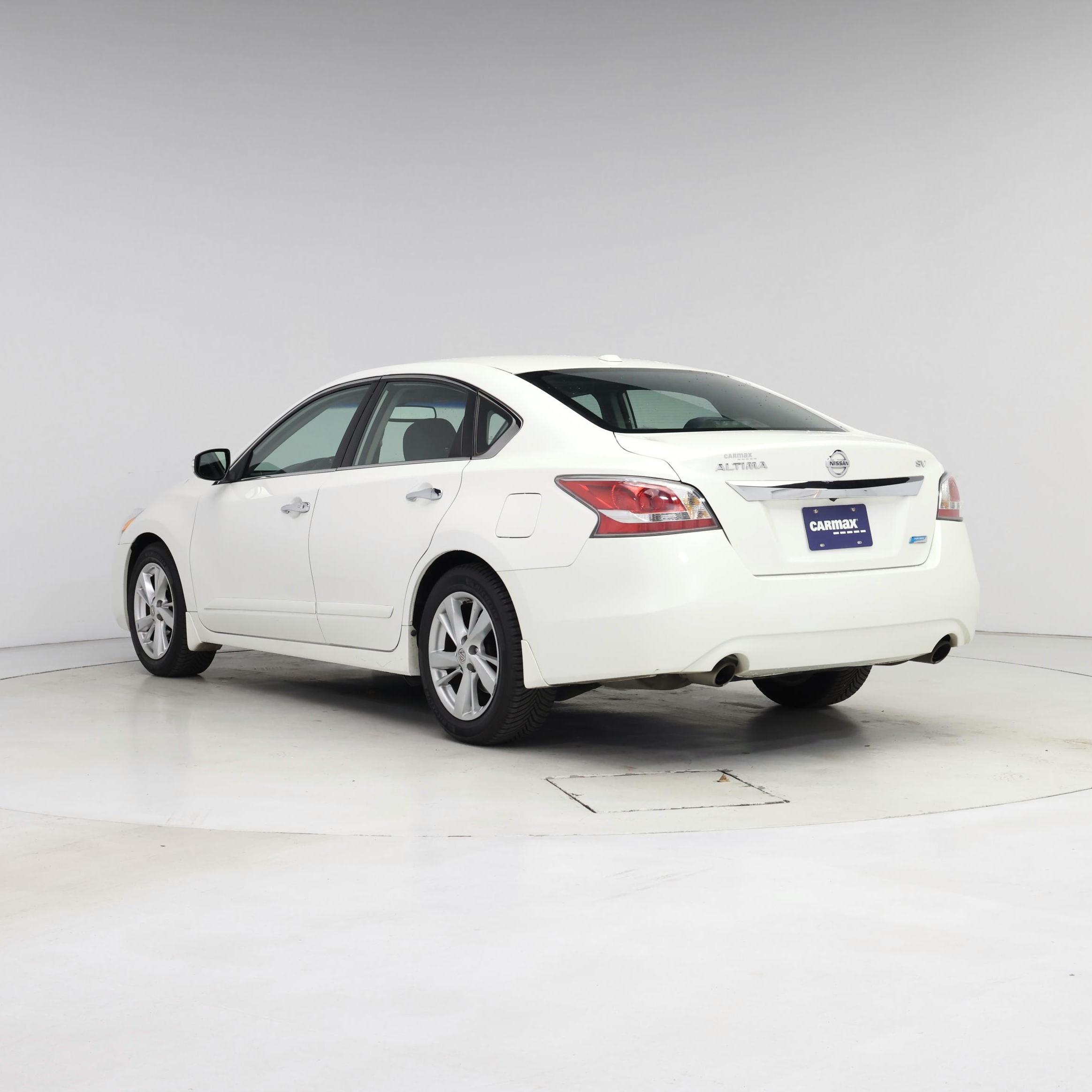 Thumbnail: 2014 Nissan Altima - 2