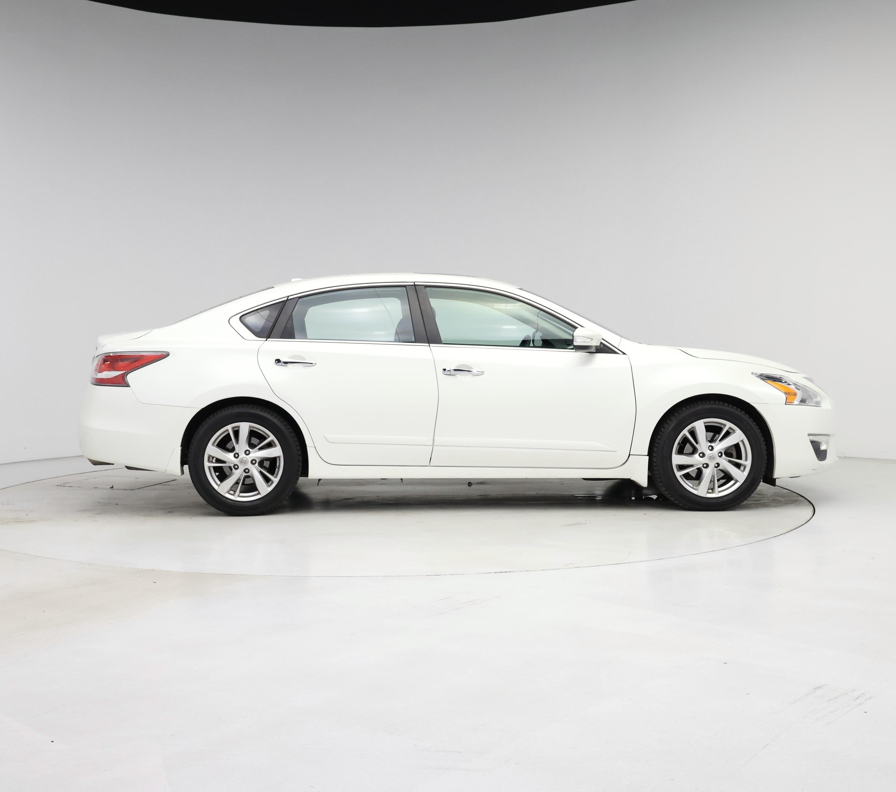 Thumbnail: 2014 Nissan Altima - 7