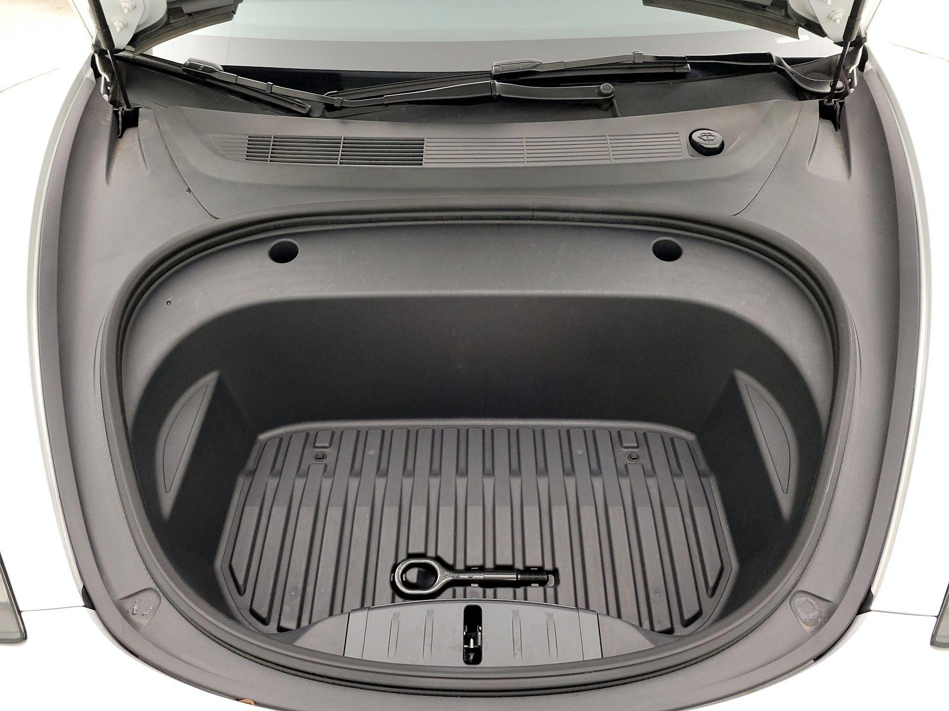 Thumbnail: 2023 Tesla Model 3 - 20