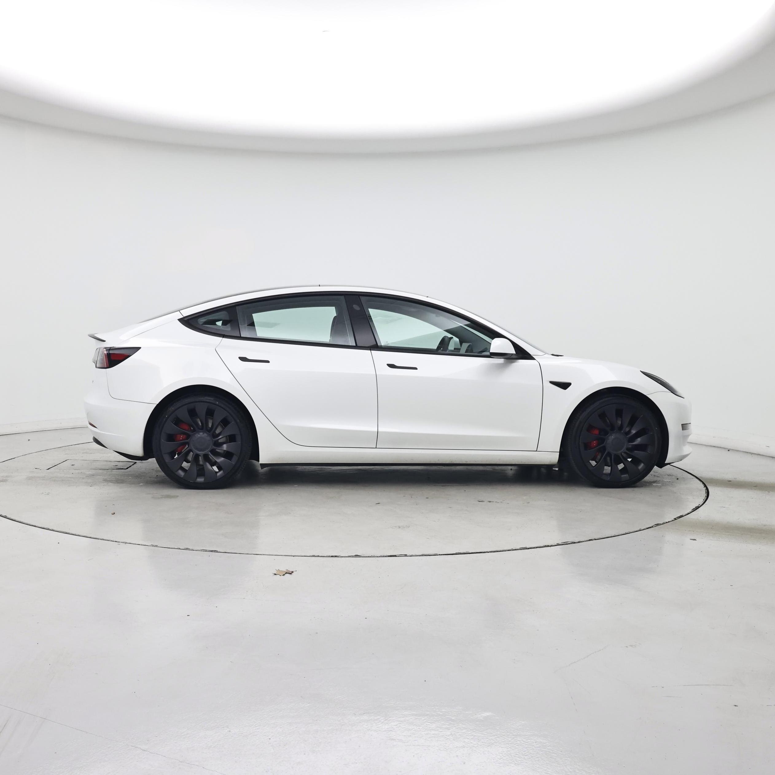 Thumbnail: 2023 Tesla Model 3 - 7