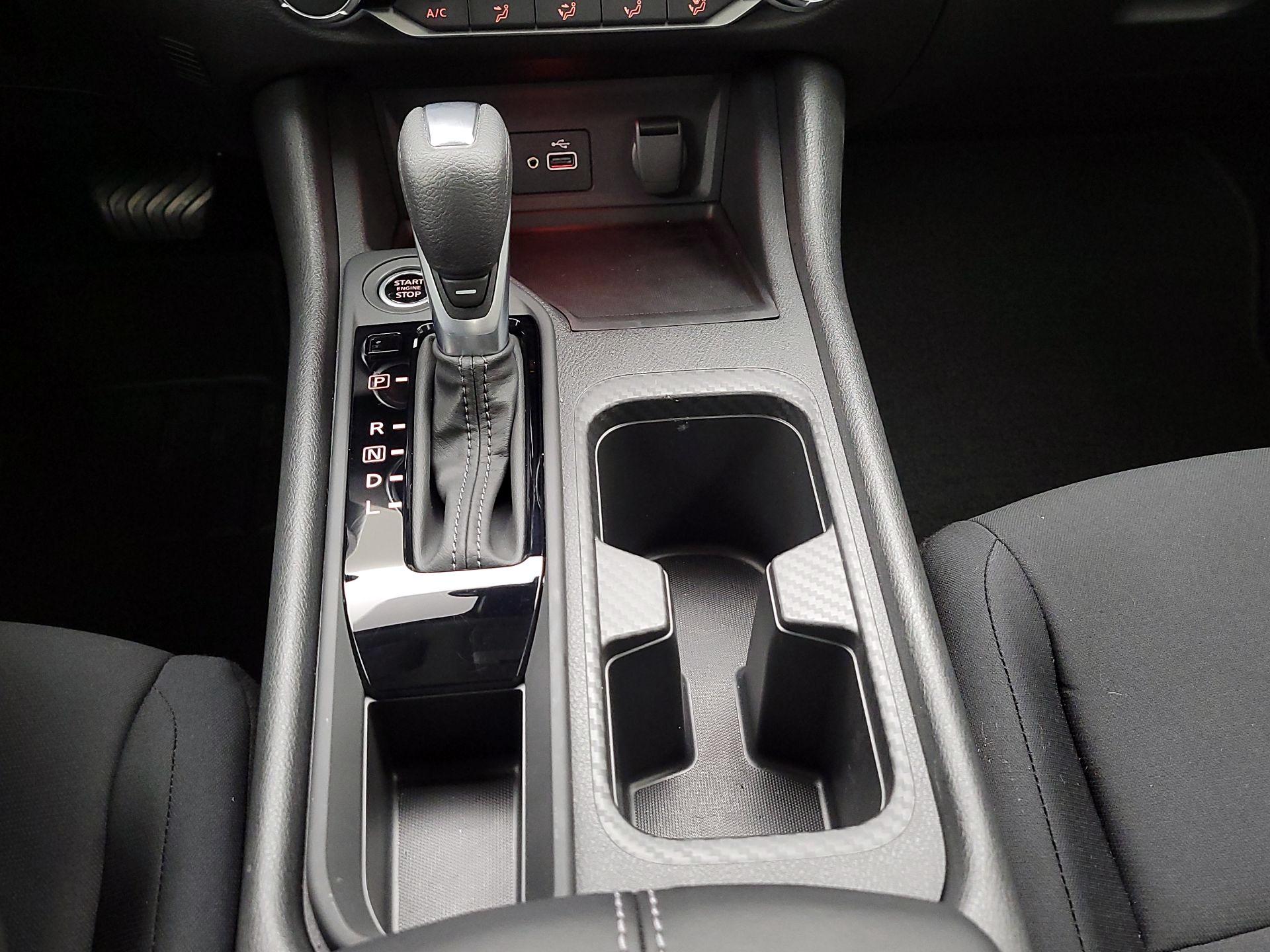 Thumbnail: 2025 Nissan Sentra - 17